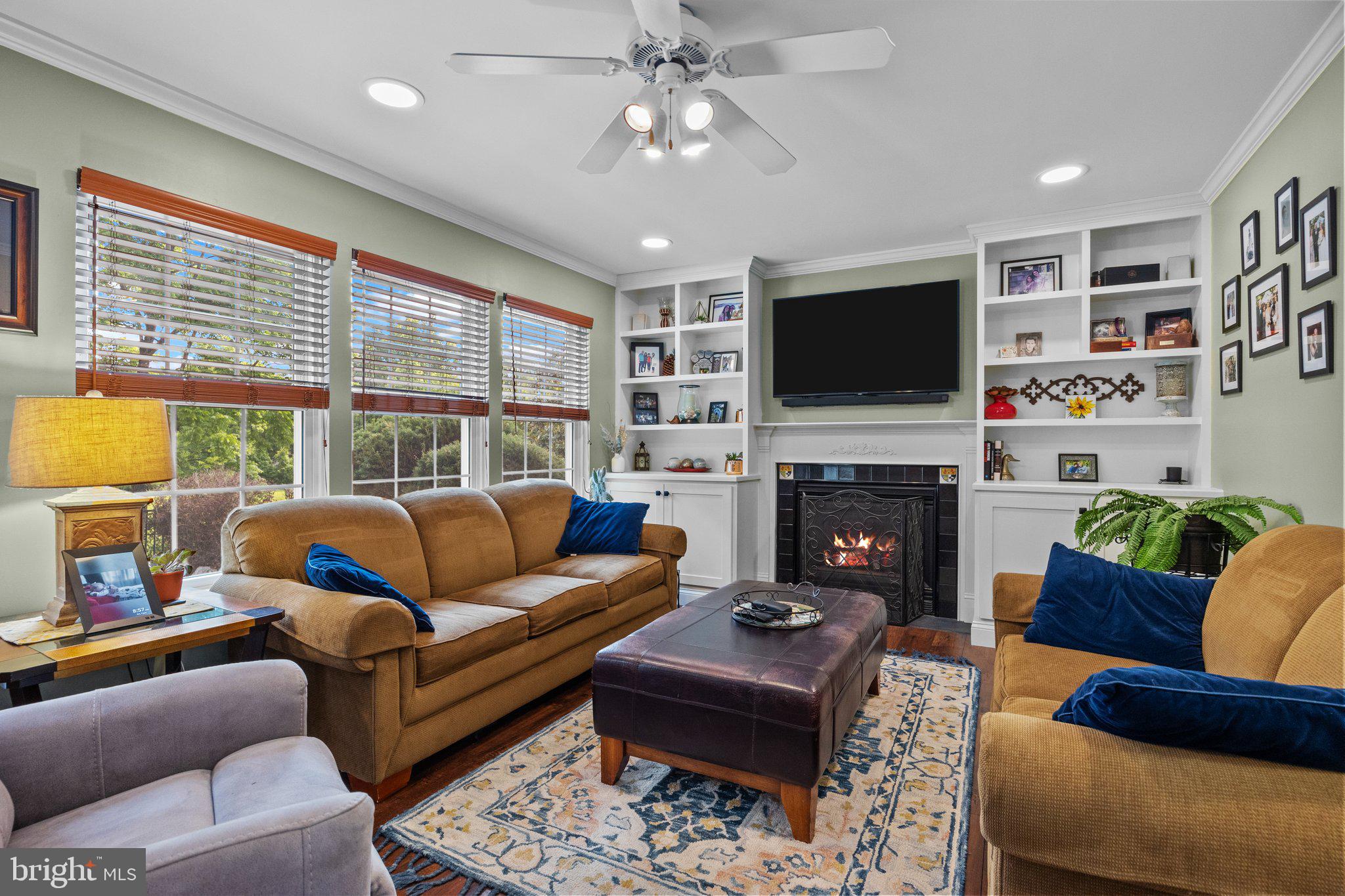 HIDDEN CREEK - Residential