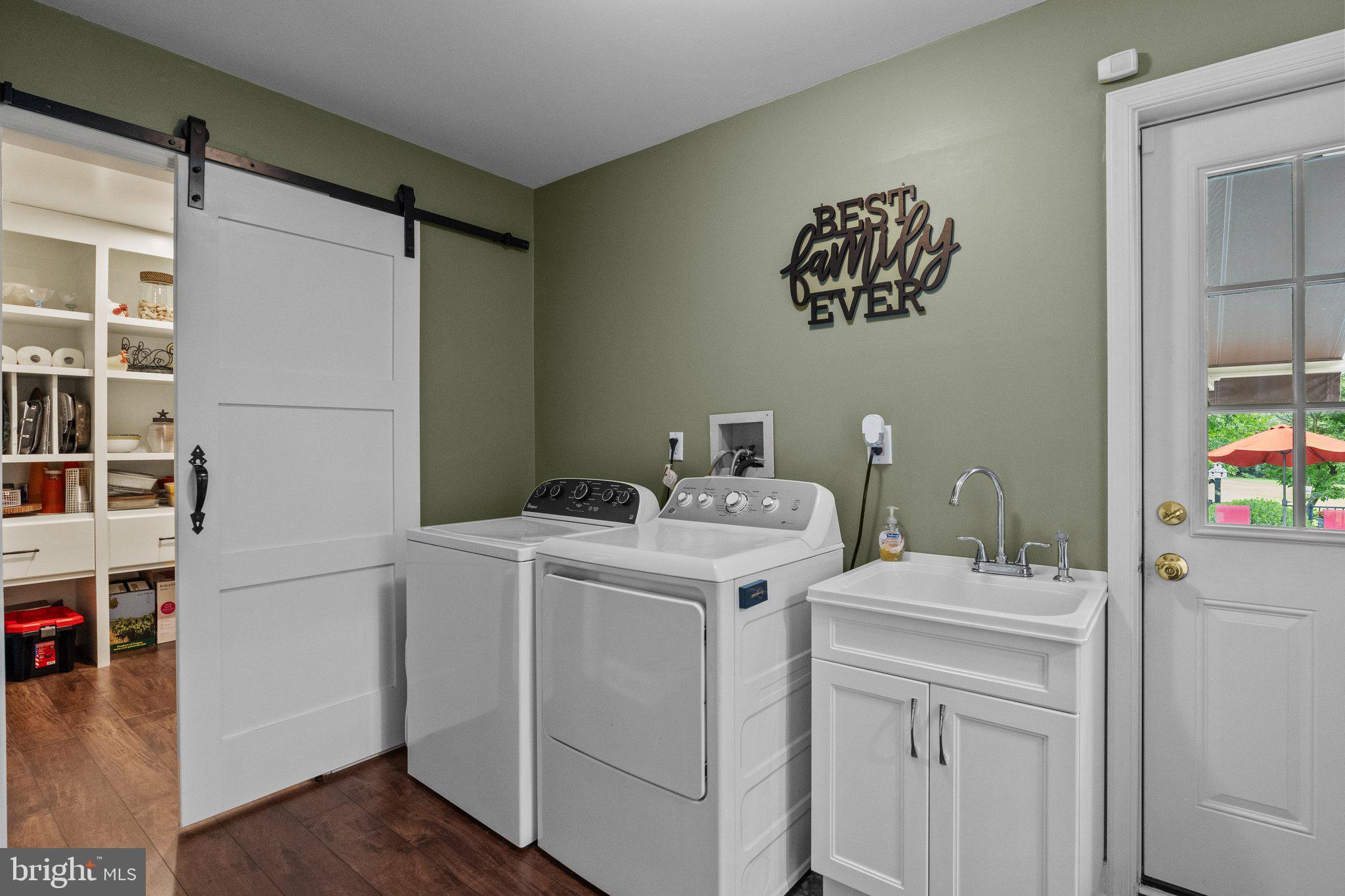 HIDDEN CREEK - Residential