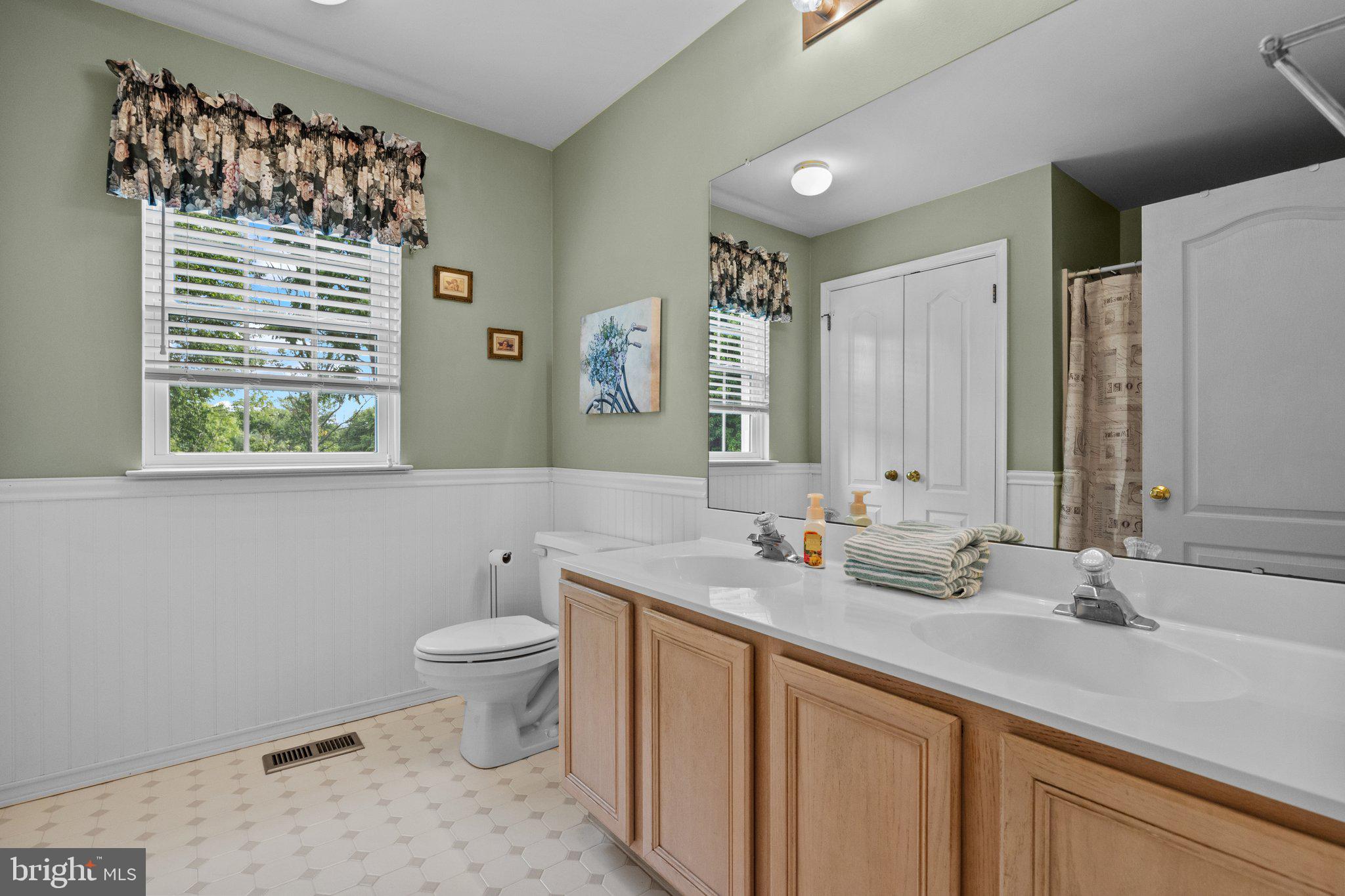 HIDDEN CREEK - Residential