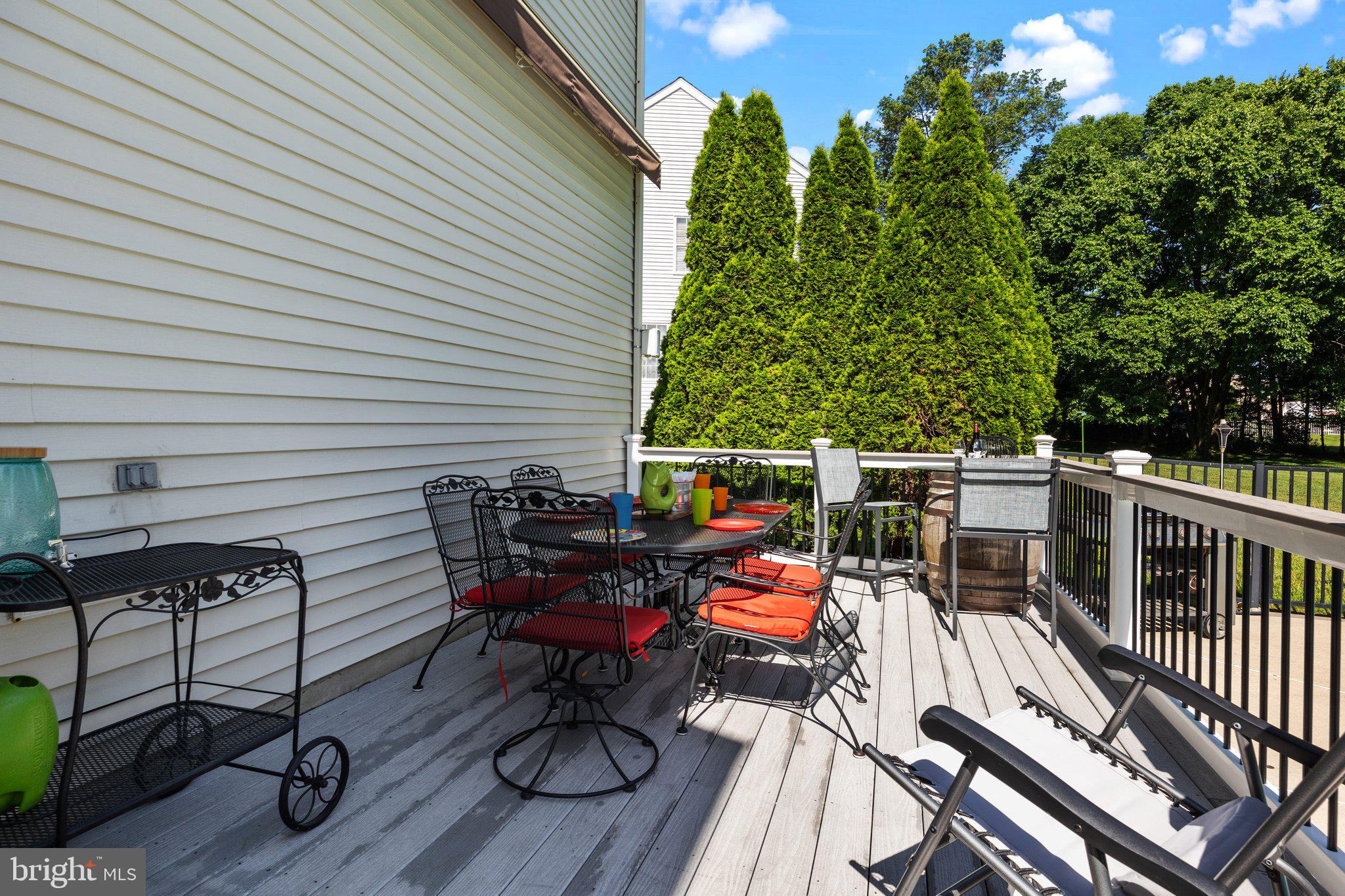 HIDDEN CREEK - Residential