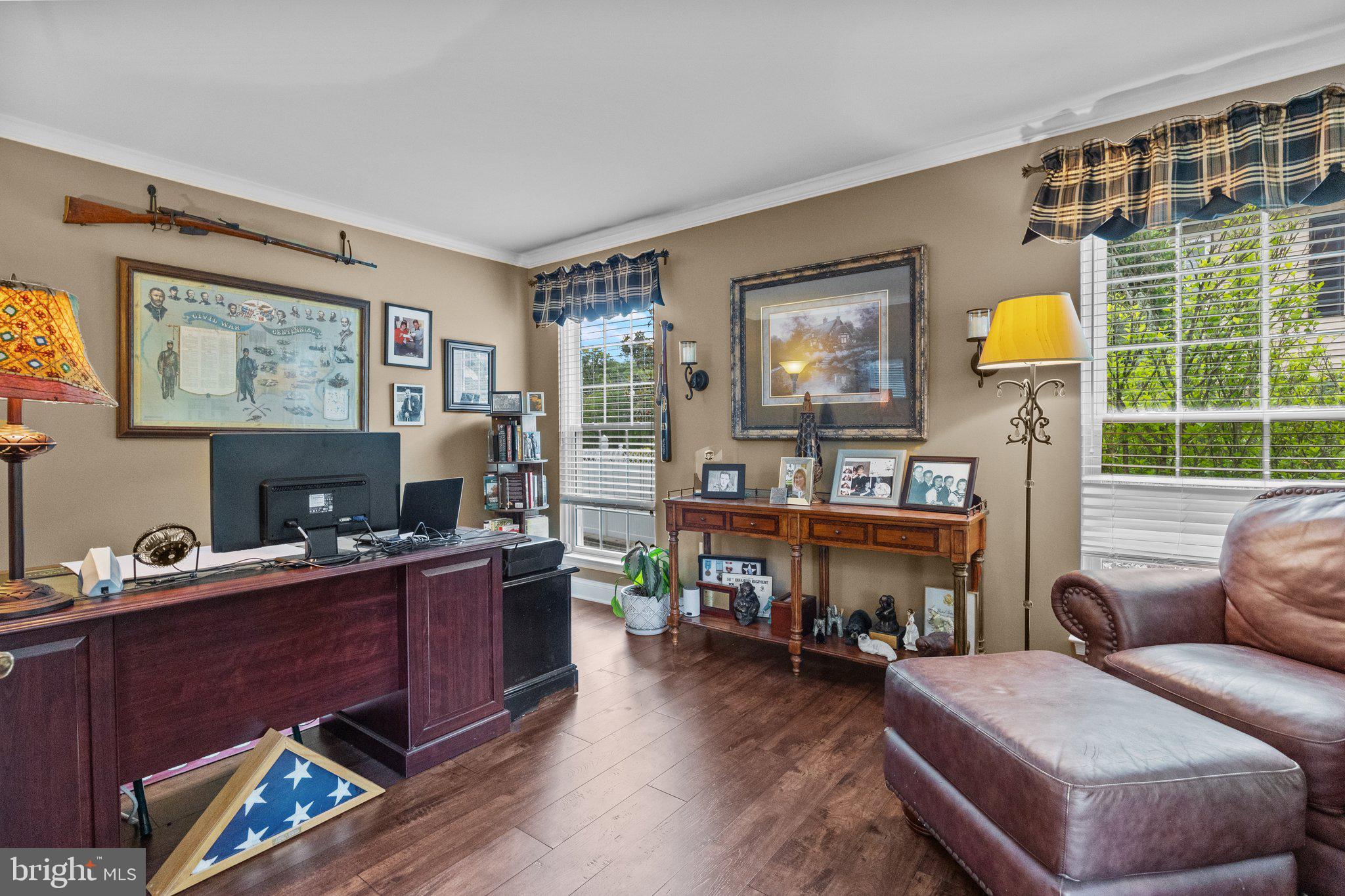 HIDDEN CREEK - Residential