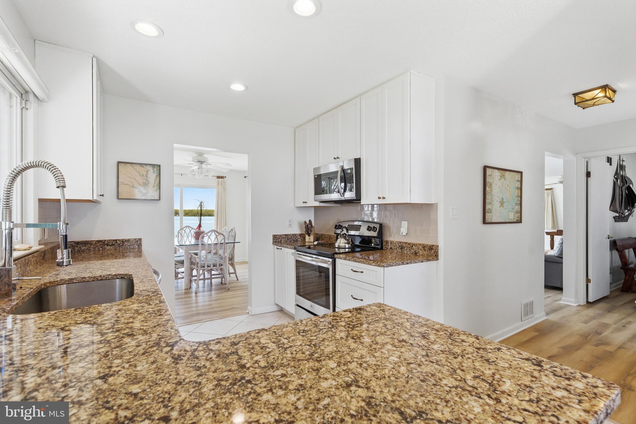 ST CLEMENTS SHORES - Residential