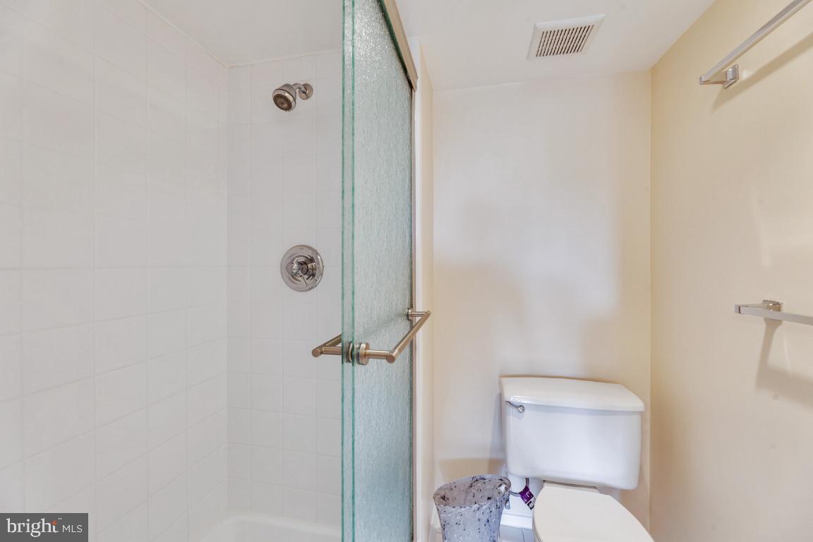 SENTINEL OF LANDMARK - Residential