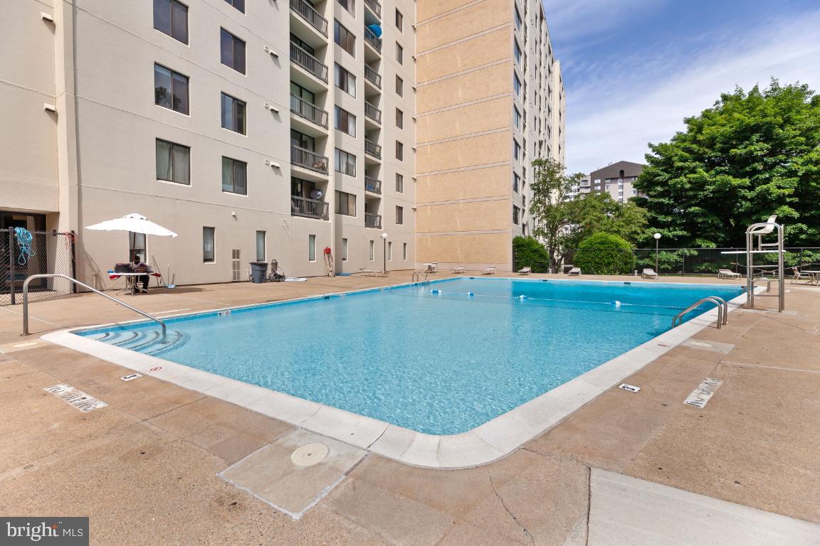 SENTINEL OF LANDMARK - Residential