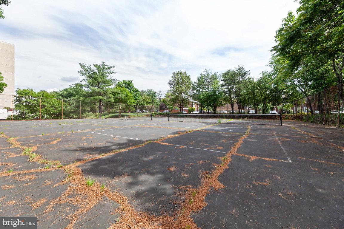 SENTINEL OF LANDMARK - Residential