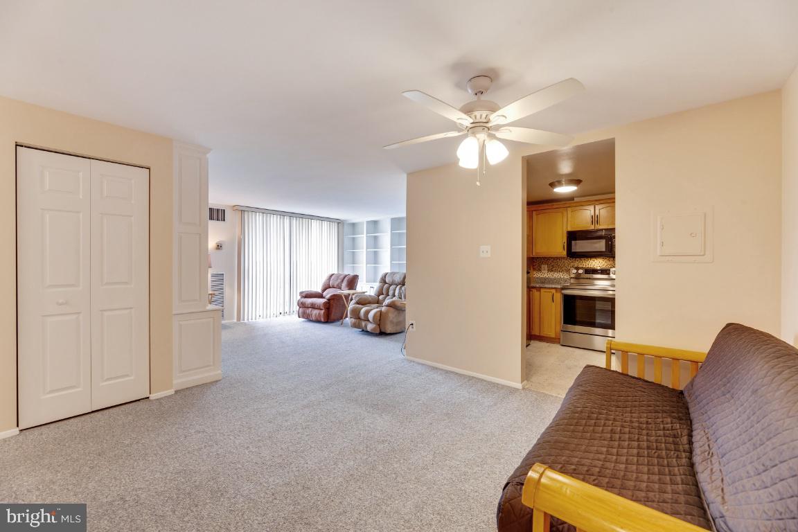 SENTINEL OF LANDMARK - Residential