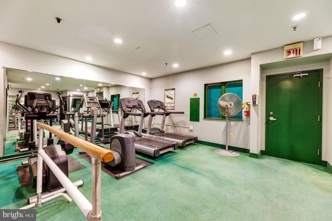 SENTINEL OF LANDMARK - Residential