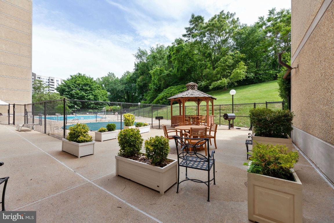 SENTINEL OF LANDMARK - Residential