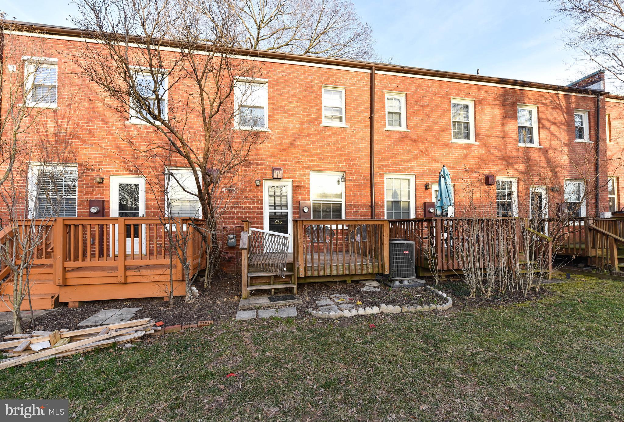 ARLINGTON VILLAGE - Residential