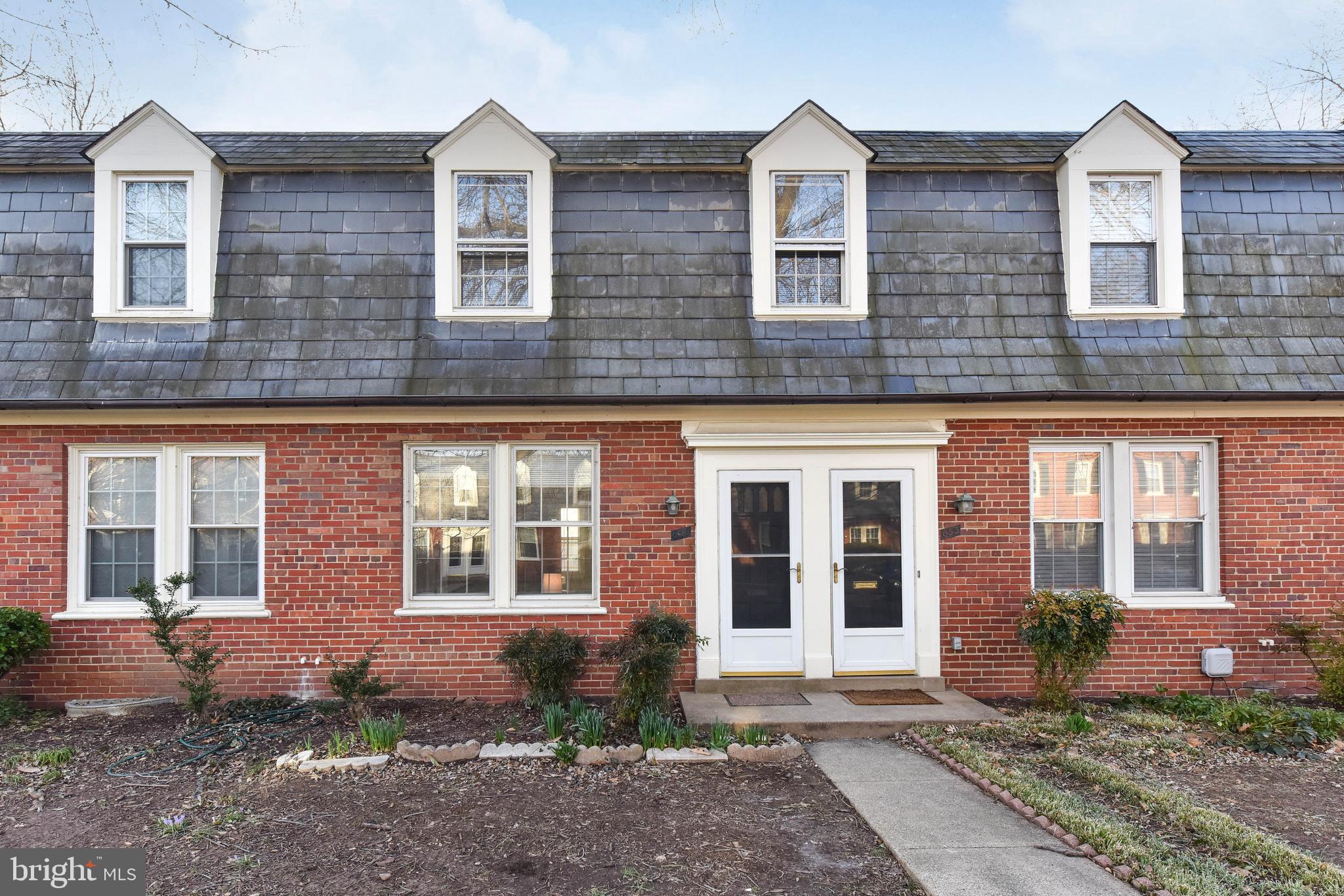 ARLINGTON VILLAGE - Residential