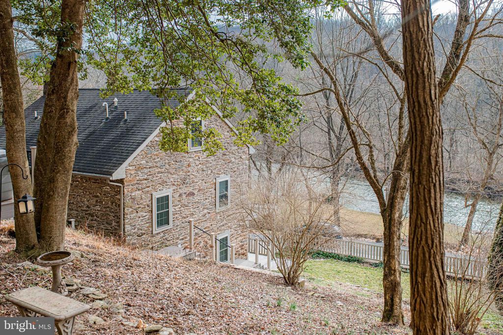 Photo of 591 Pequea Blvd, PEQUEA, PA 17565 (MLS # PALA2084582)