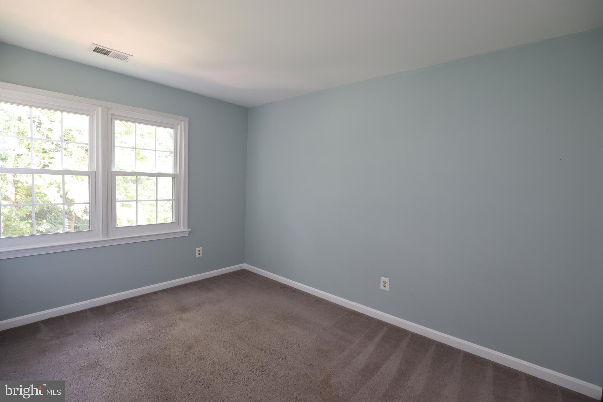 BURGOYNE FOREST WEST - Residential Lease