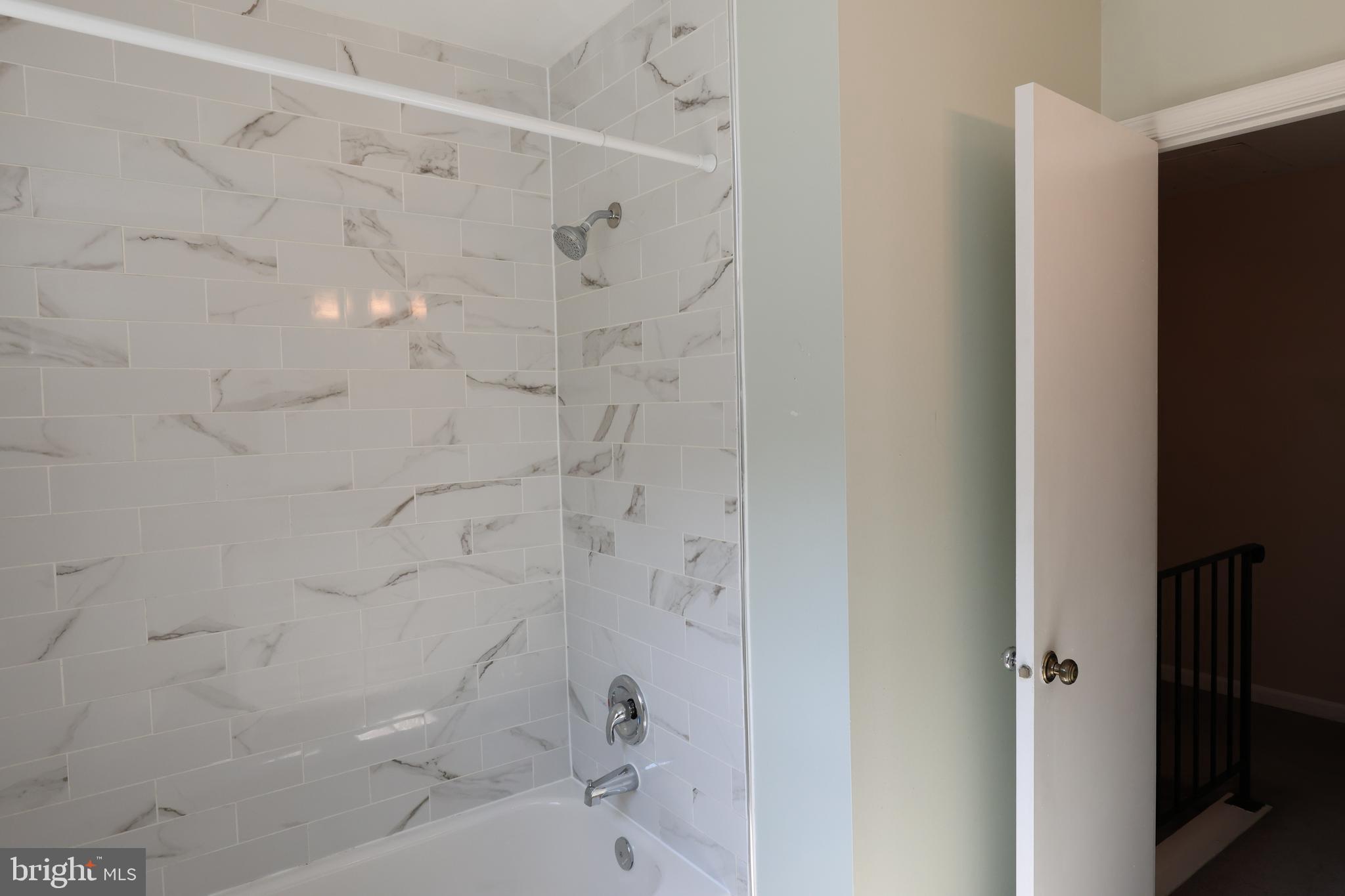 BURGOYNE FOREST WEST - Residential Lease