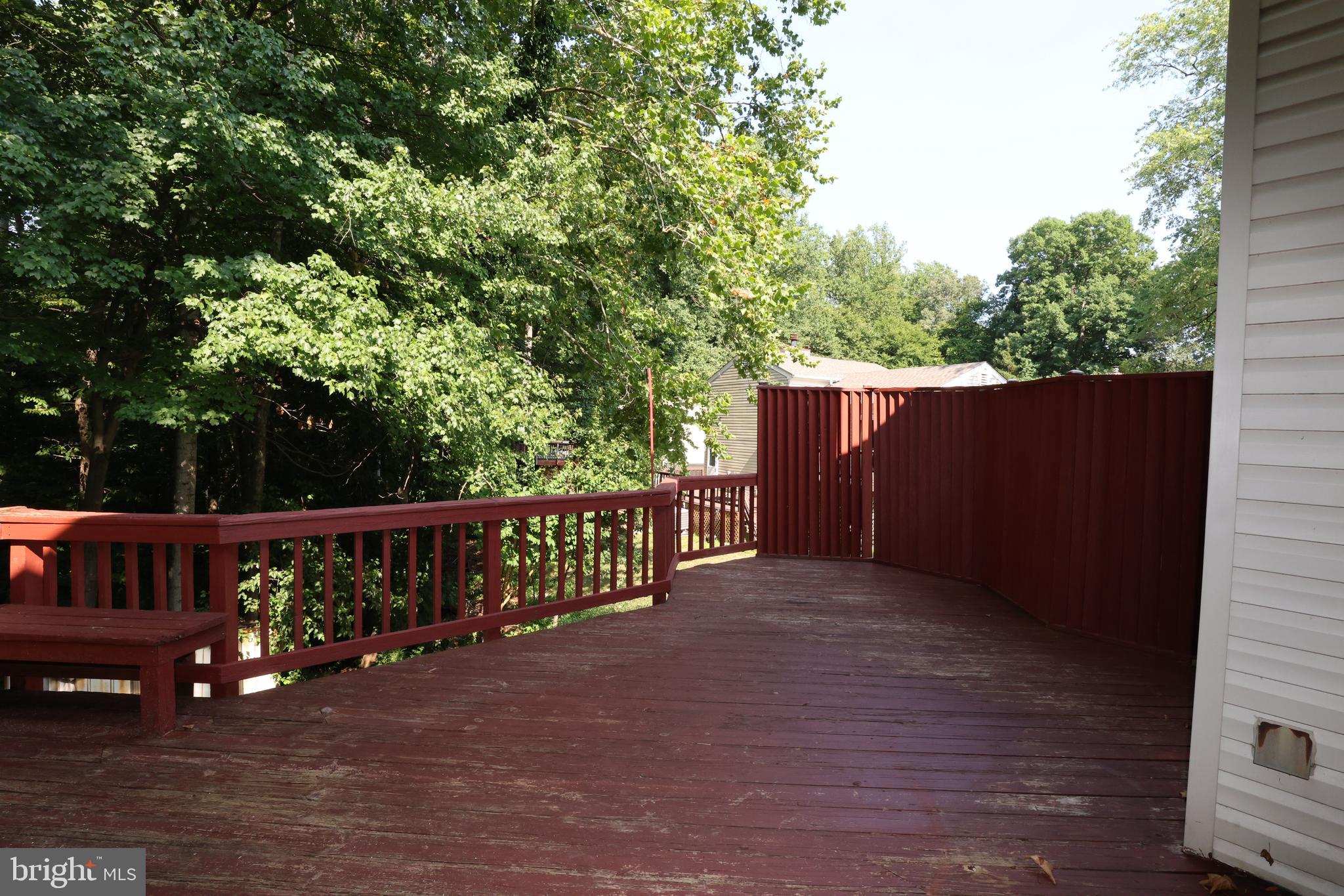 BURGOYNE FOREST WEST - Residential Lease