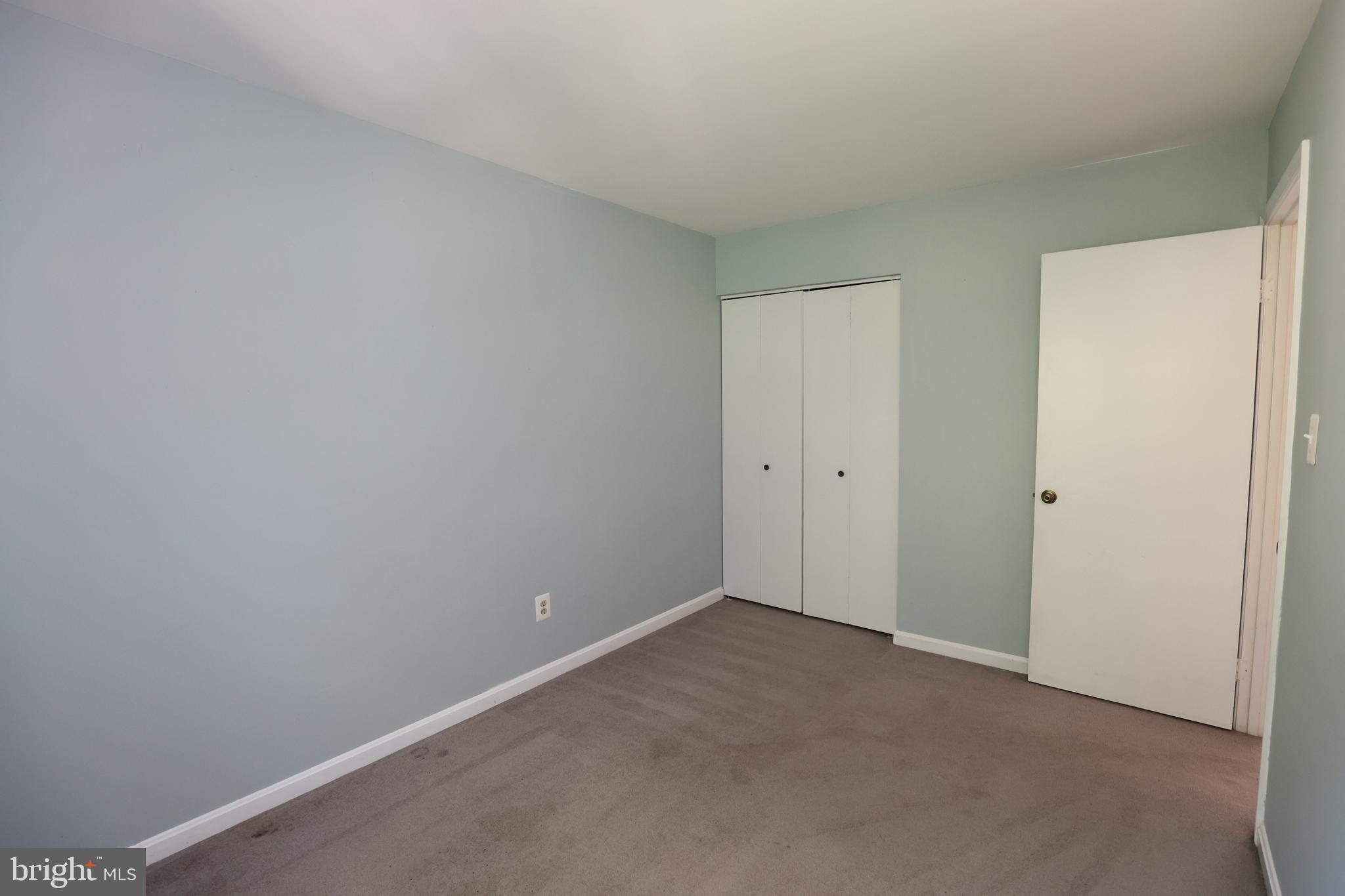 BURGOYNE FOREST WEST - Residential Lease