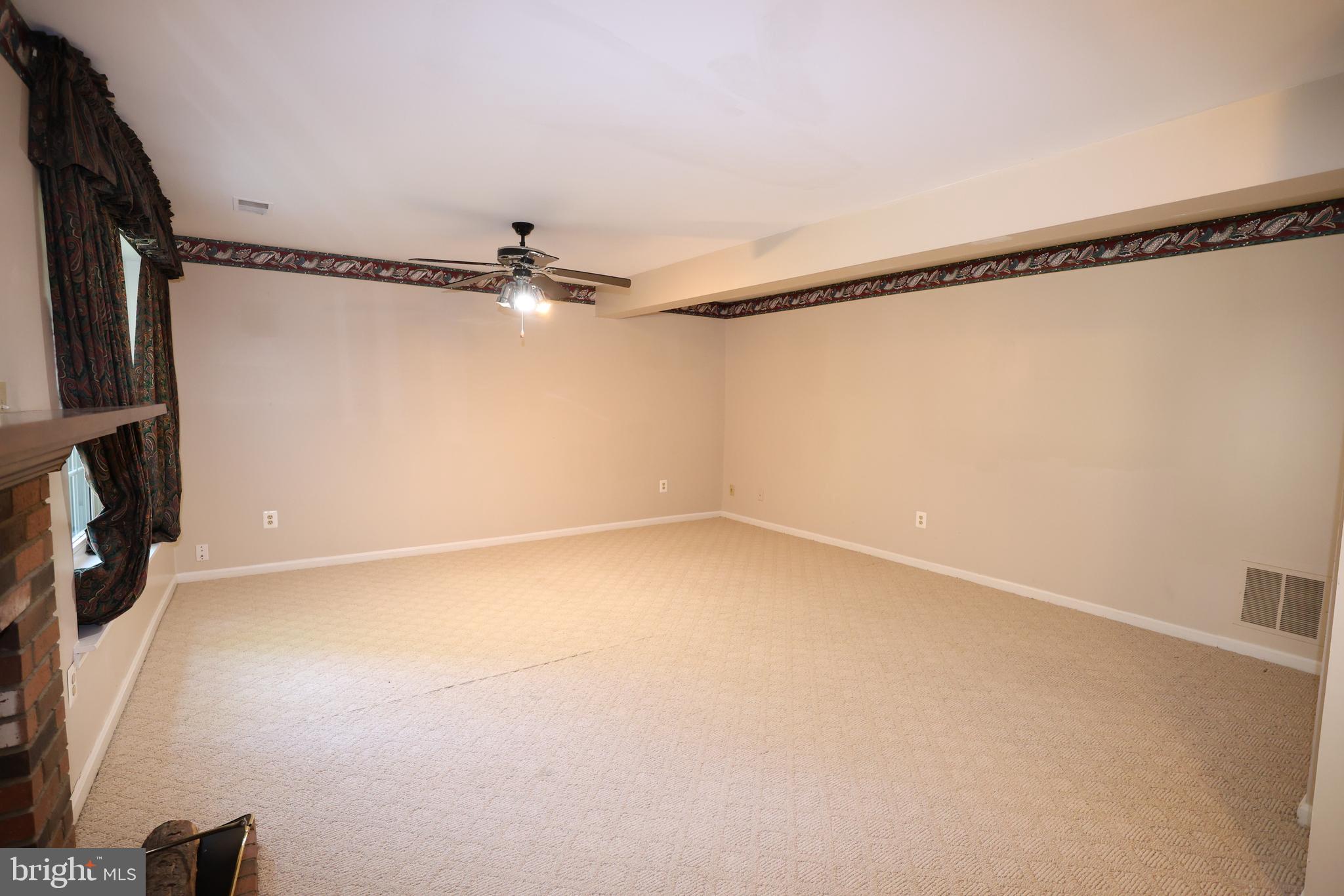 BURGOYNE FOREST WEST - Residential Lease