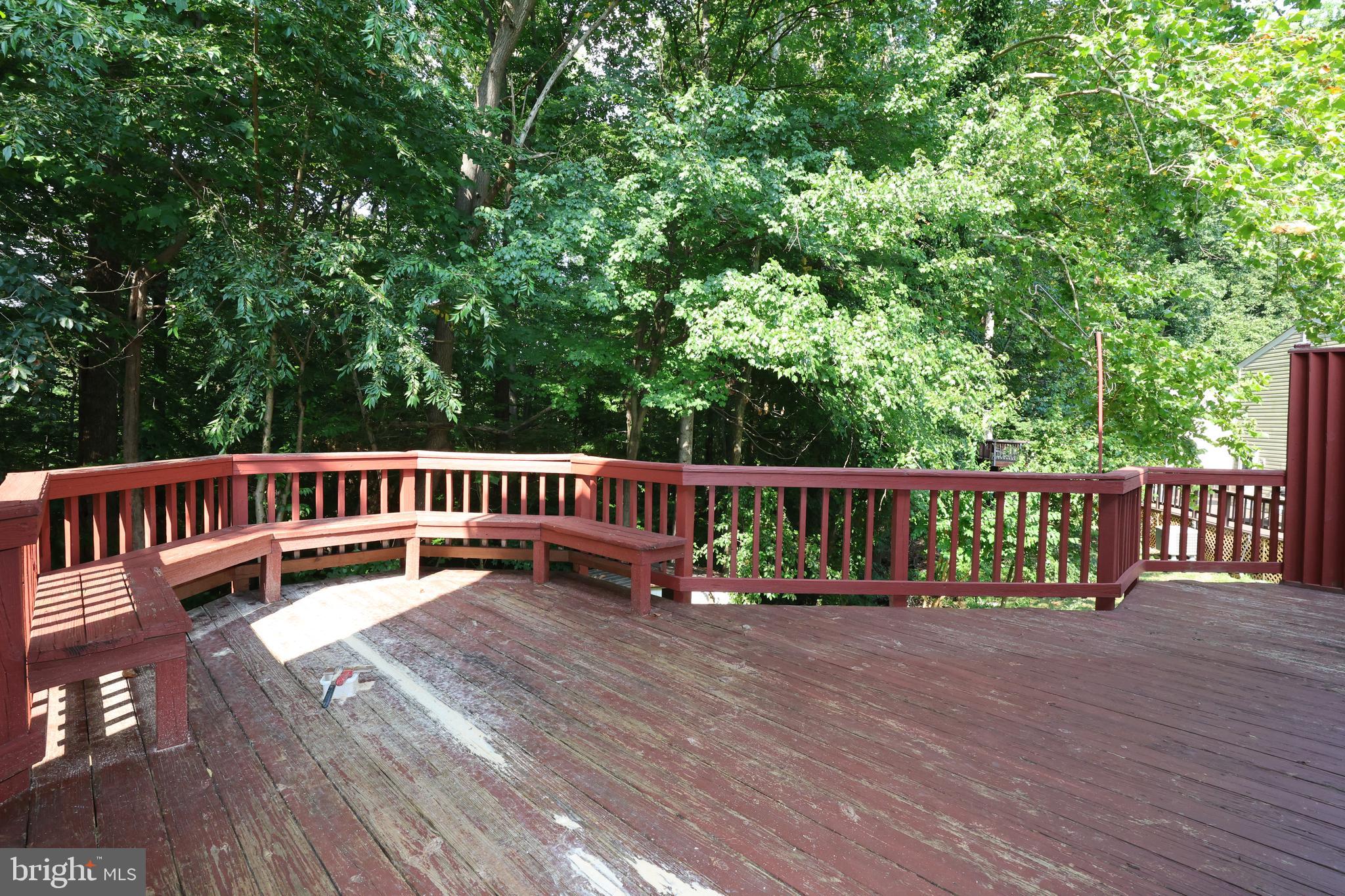 BURGOYNE FOREST WEST - Residential Lease