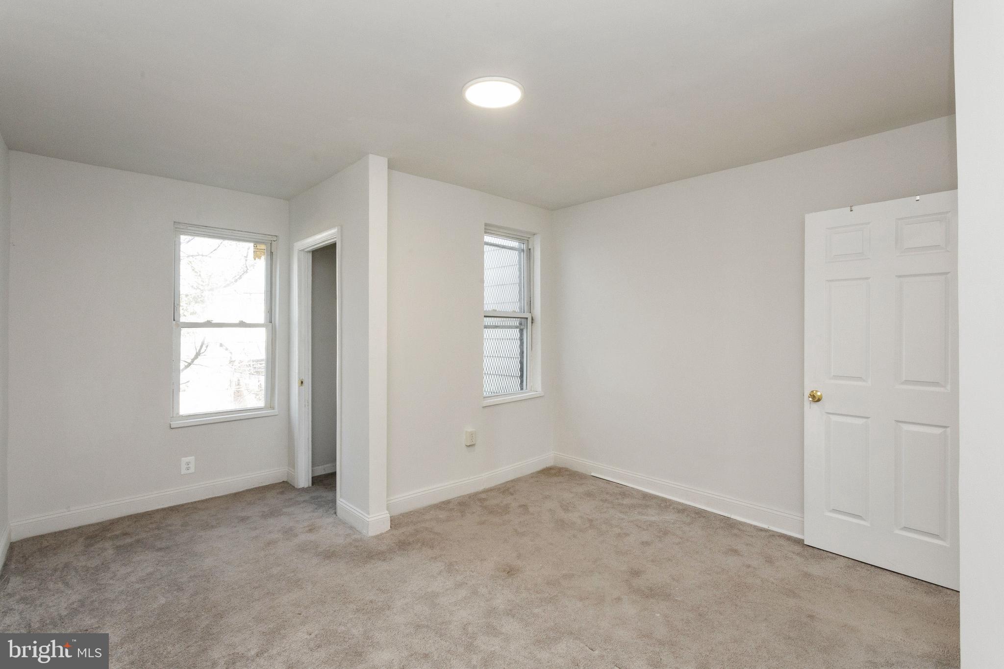 ARLINGTON - Residential