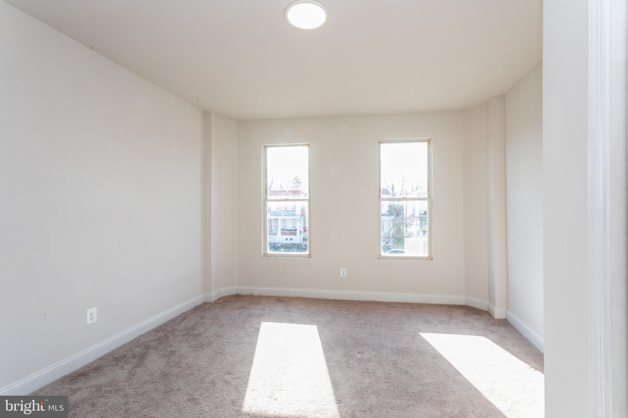 ARLINGTON - Residential