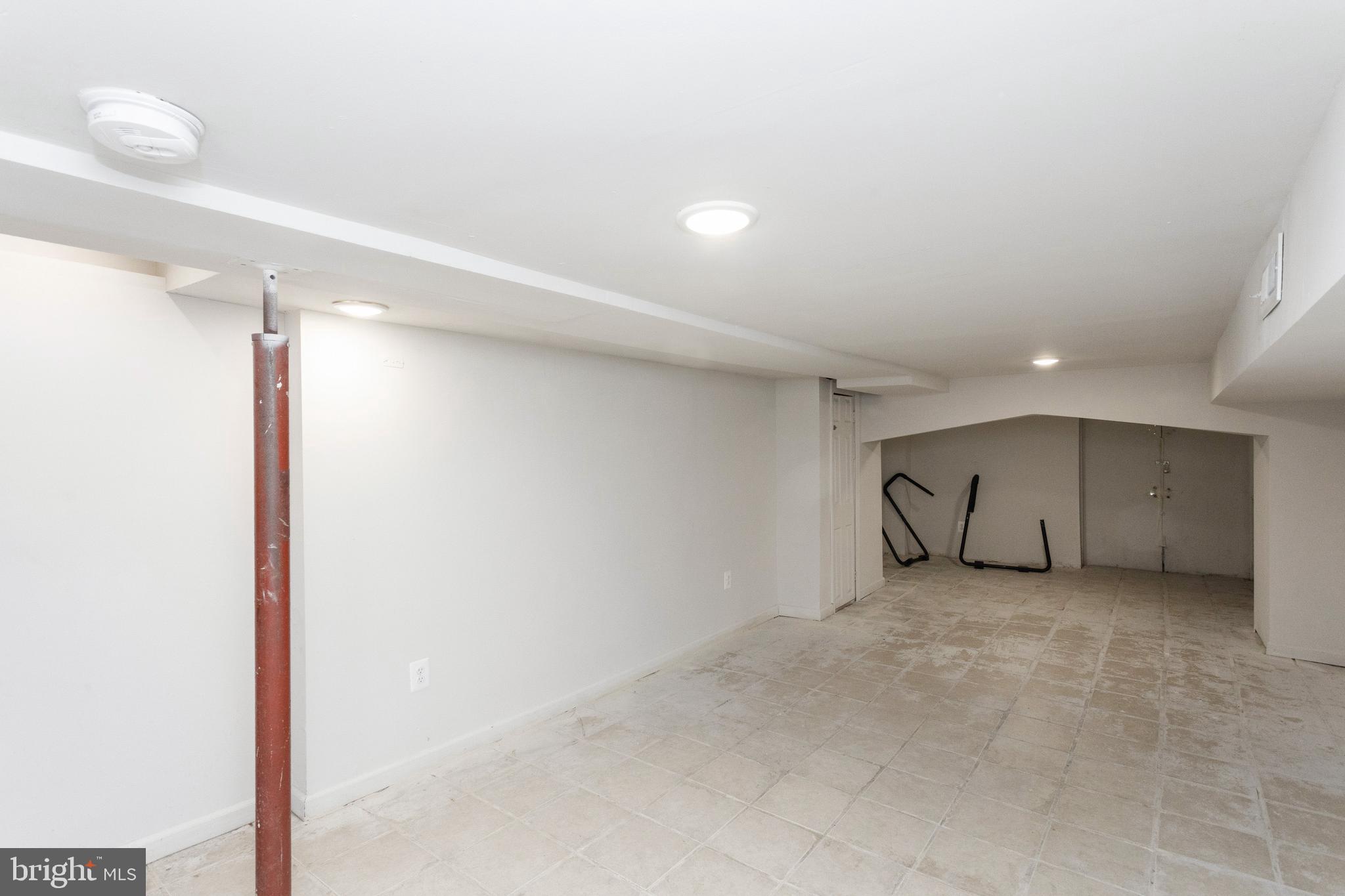 ARLINGTON - Residential