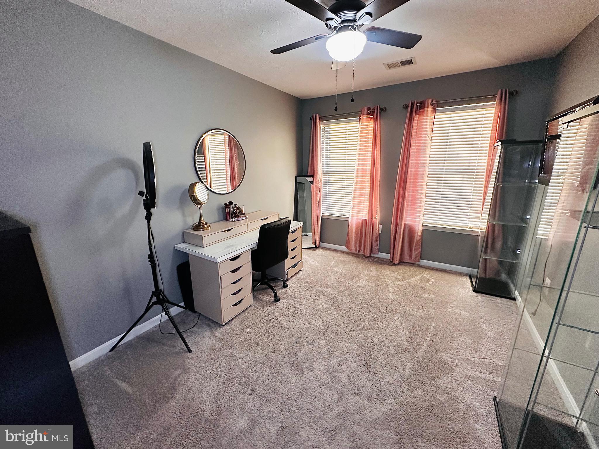 ASHFORD - Residential