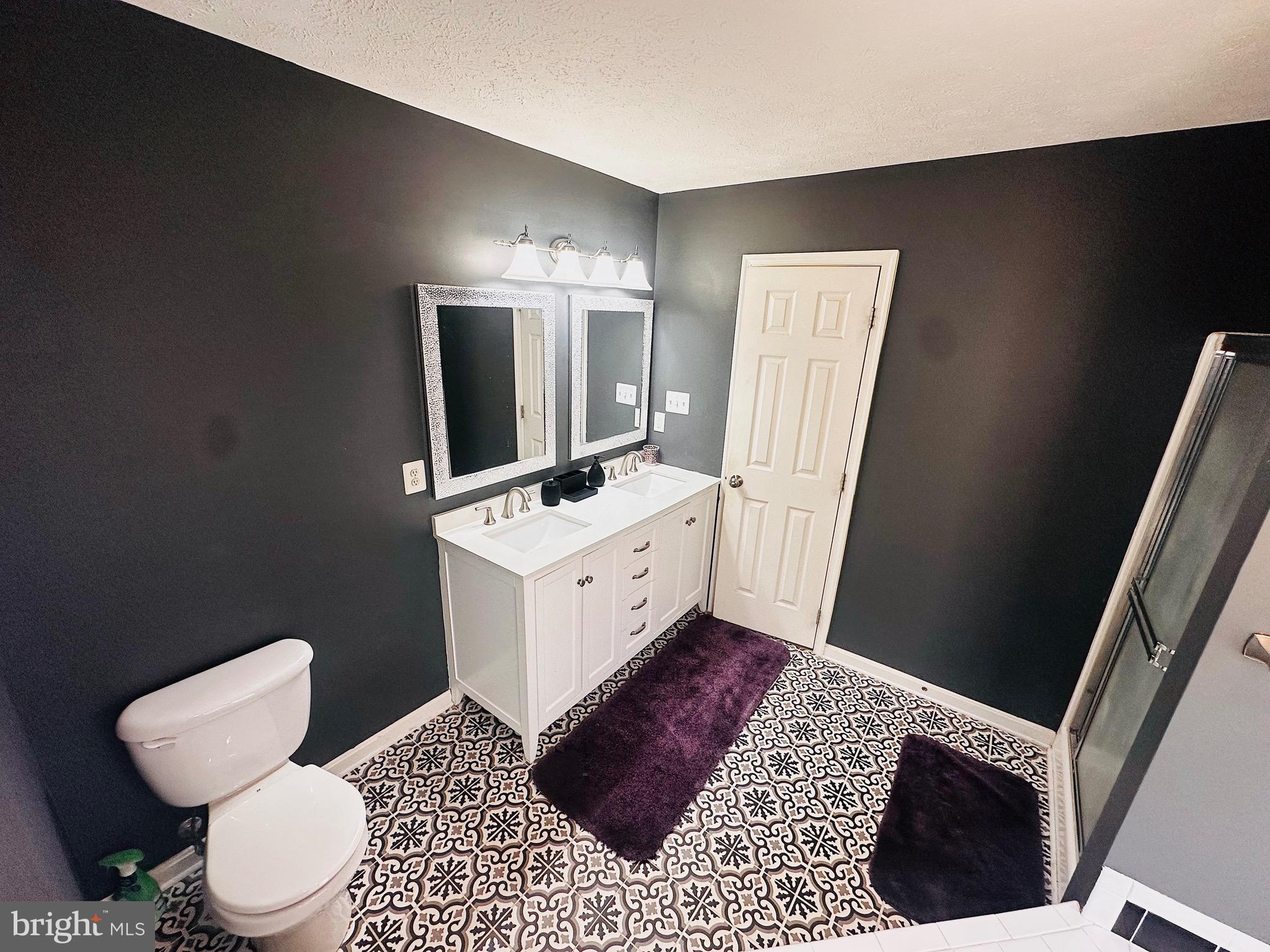 ASHFORD - Residential