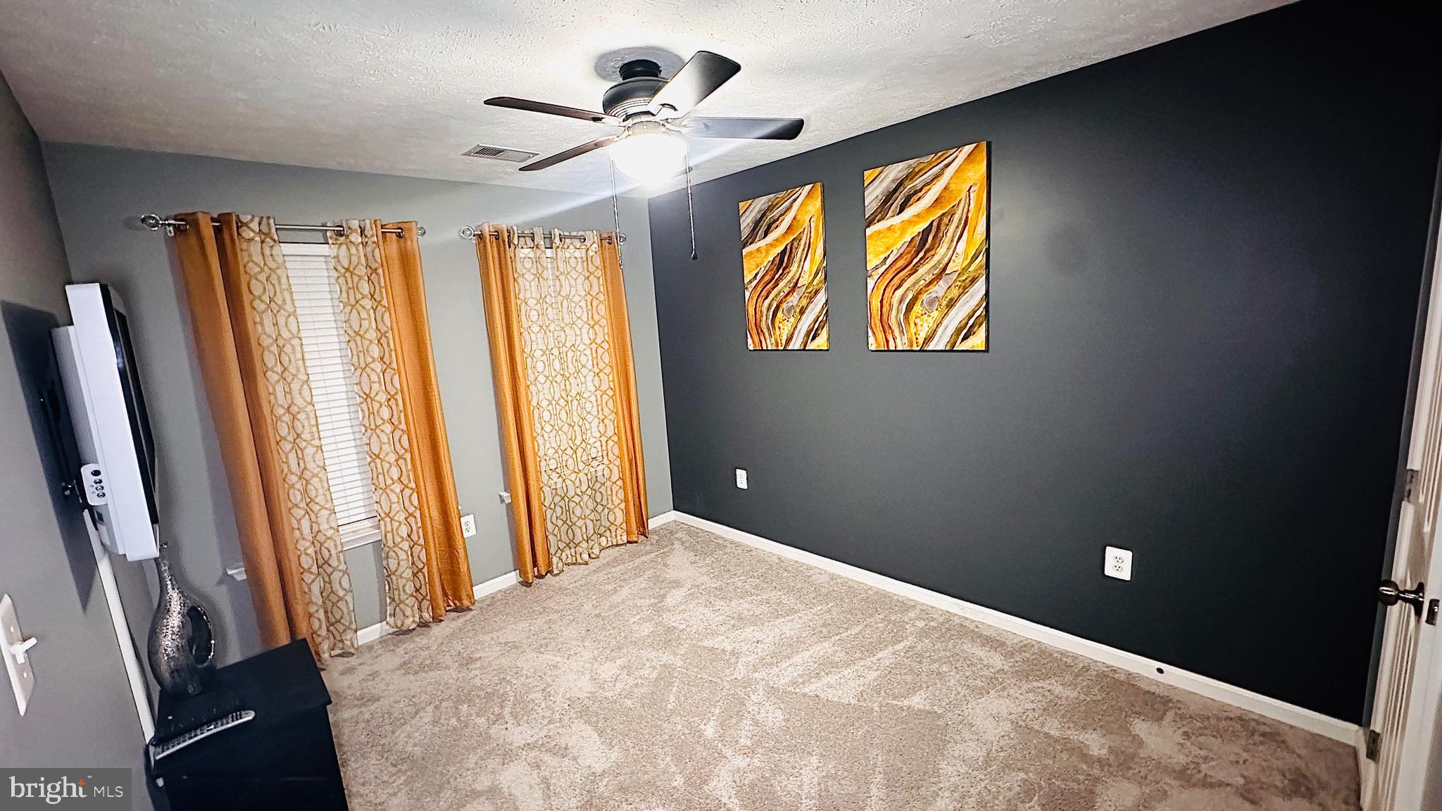 ASHFORD - Residential