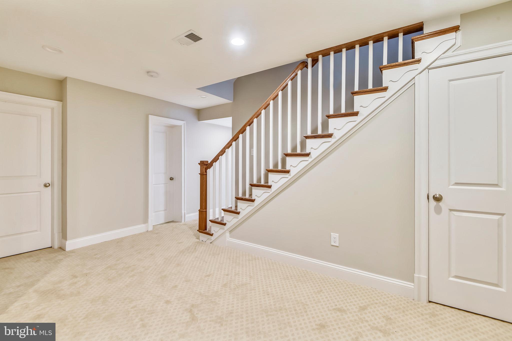 VAUXCLEUSE - Residential