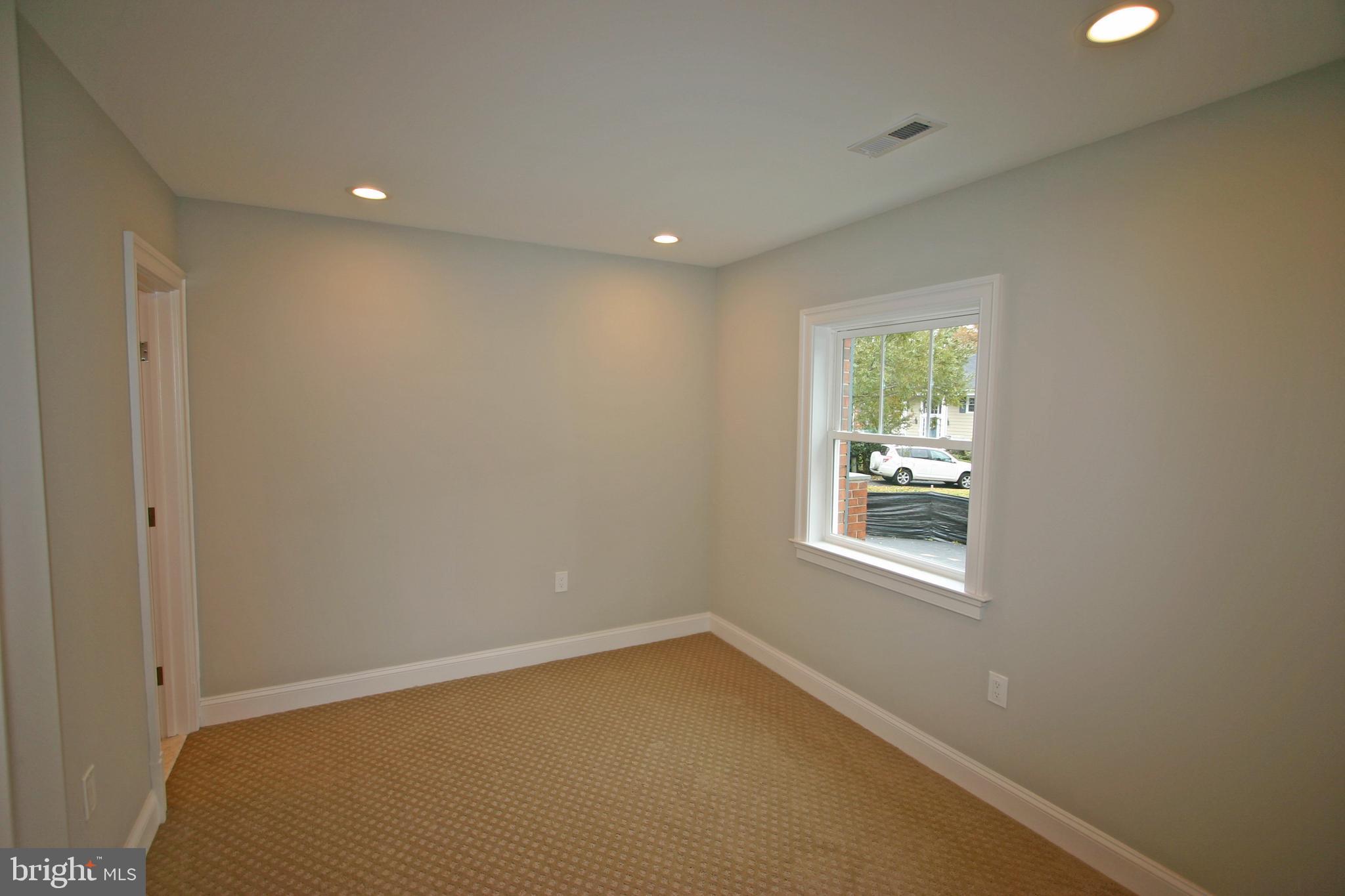 VAUXCLEUSE - Residential