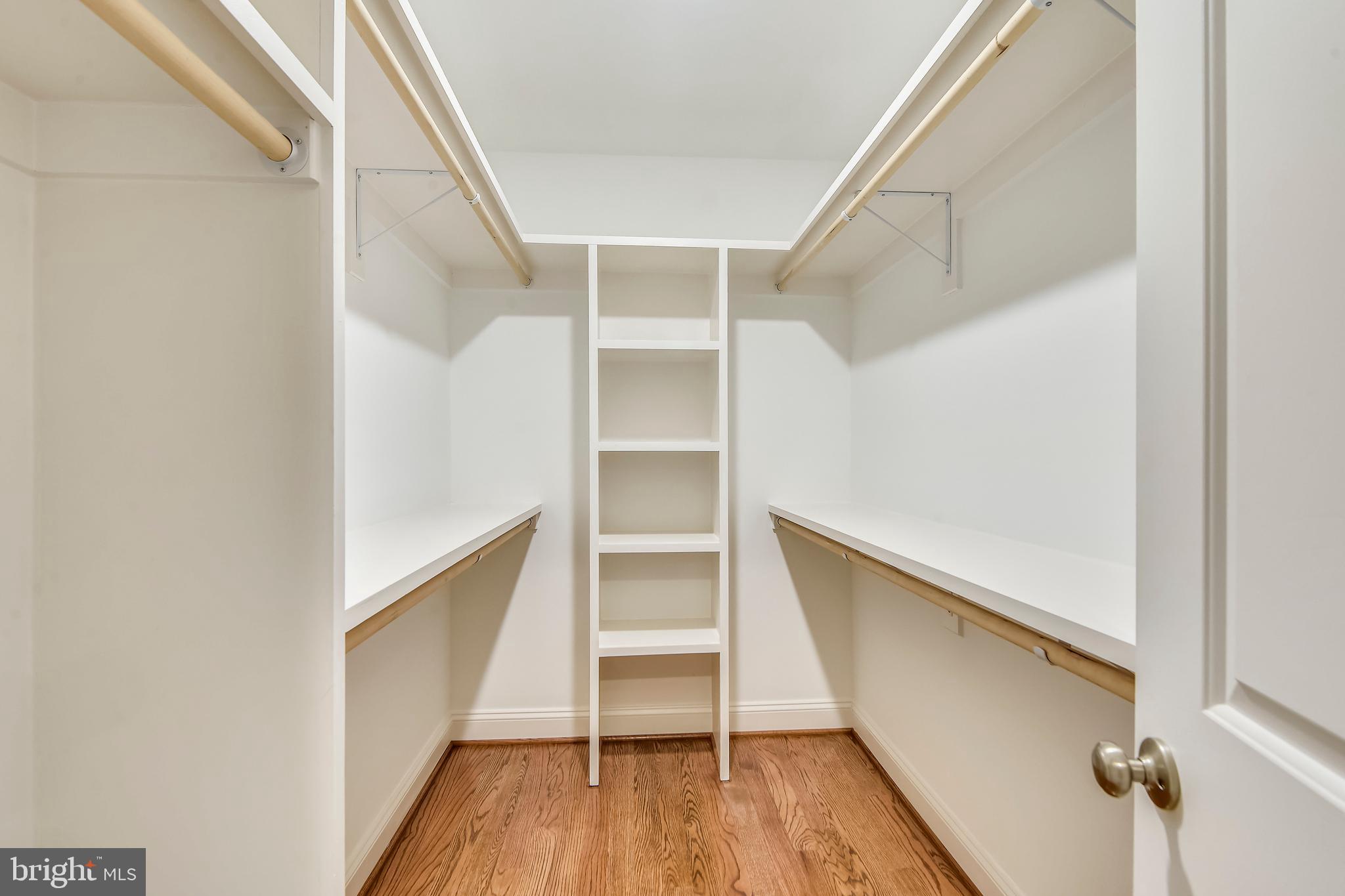 VAUXCLEUSE - Residential