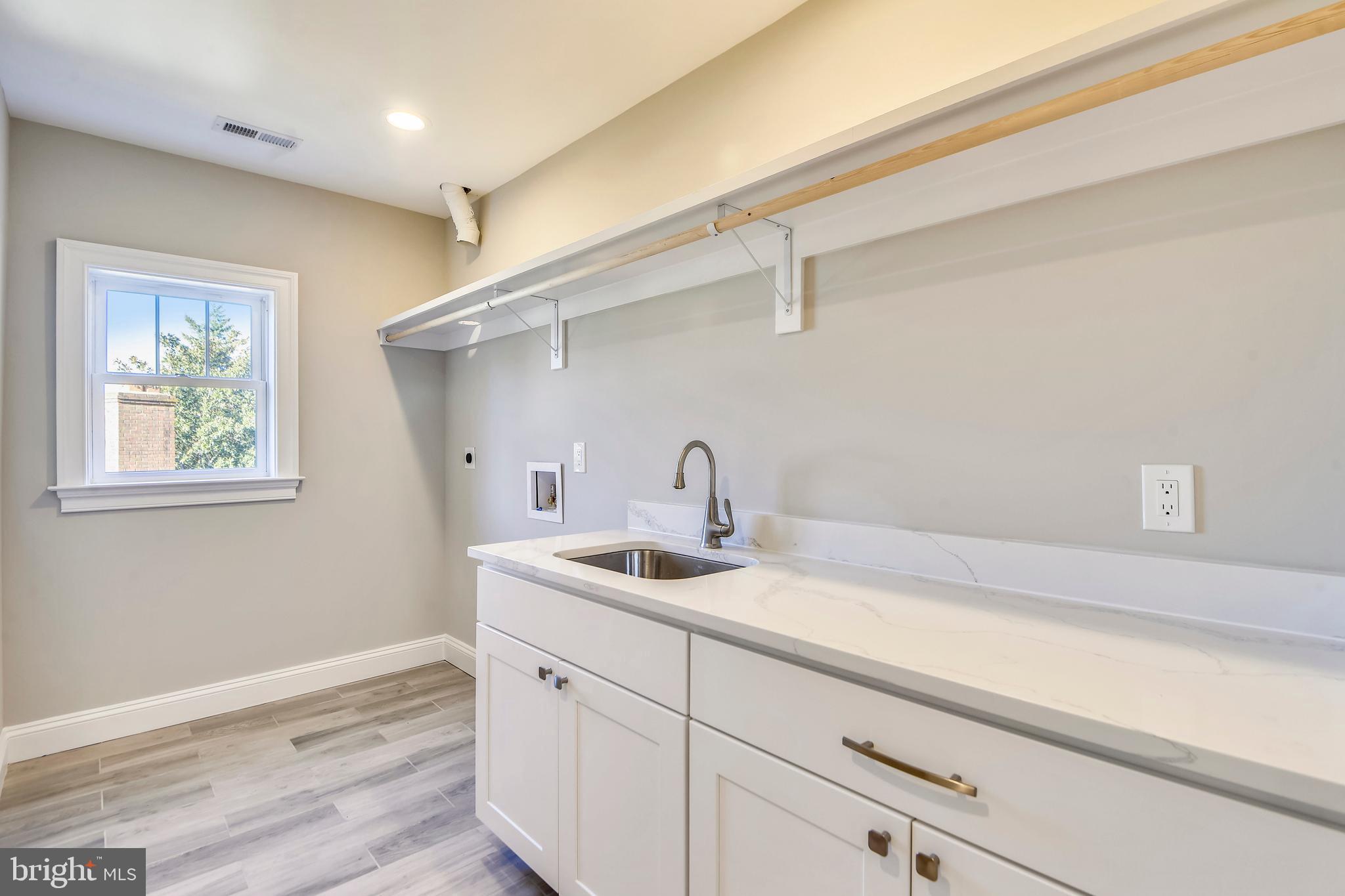 VAUXCLEUSE - Residential