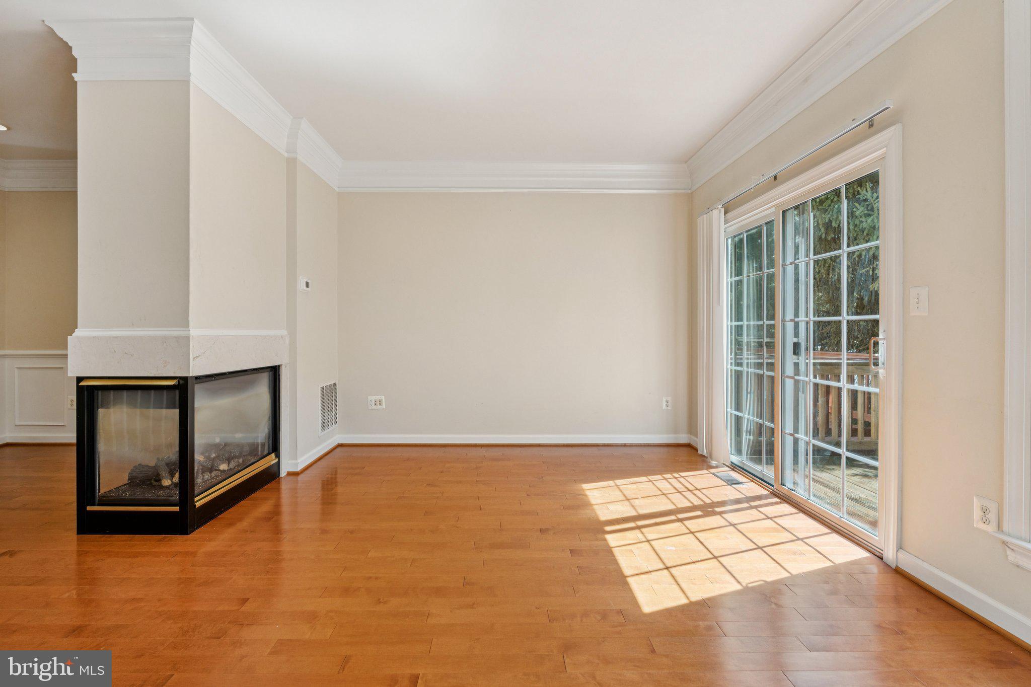 RIDGE TOP - Residential Lease