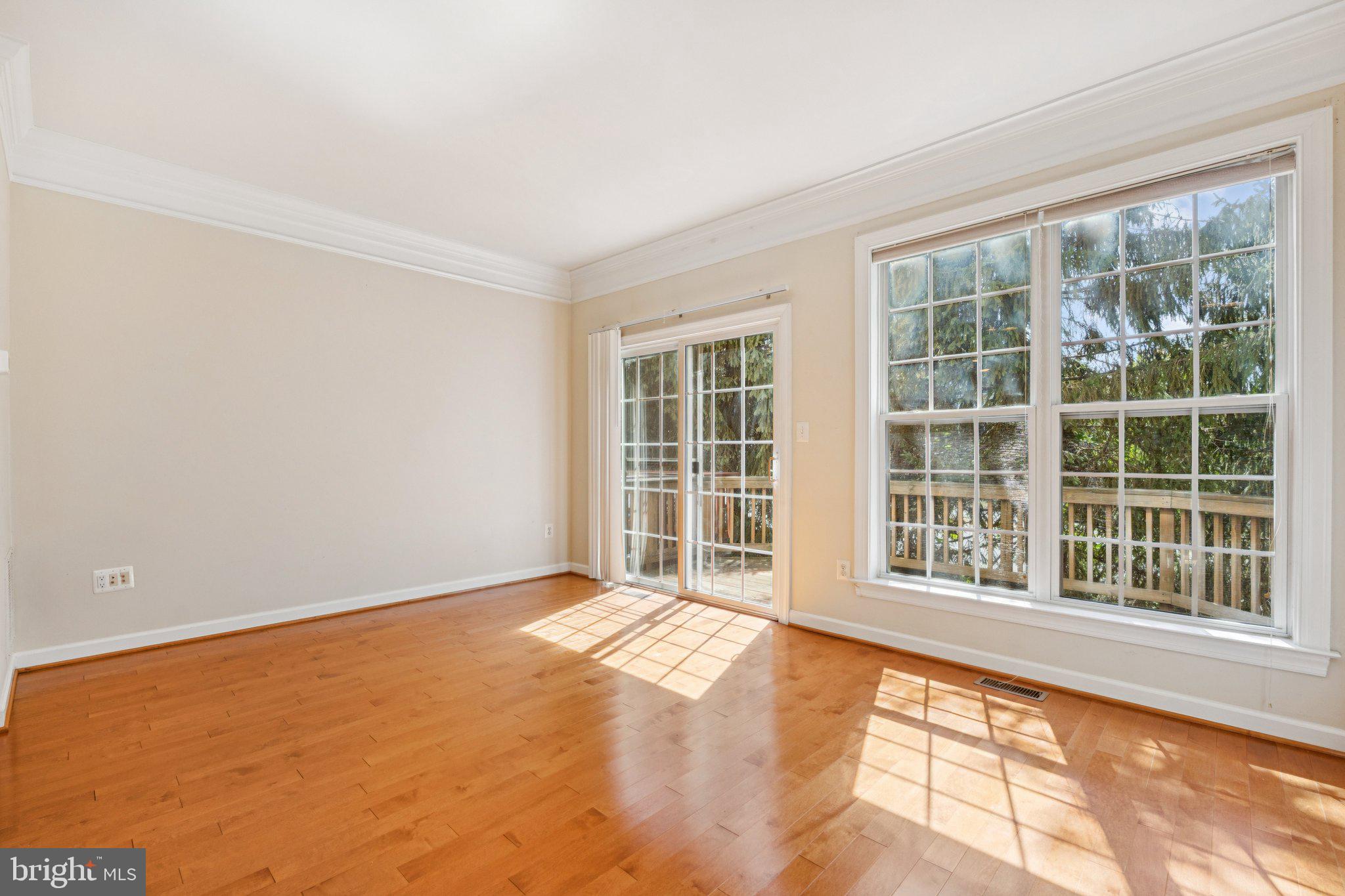 RIDGE TOP - Residential Lease