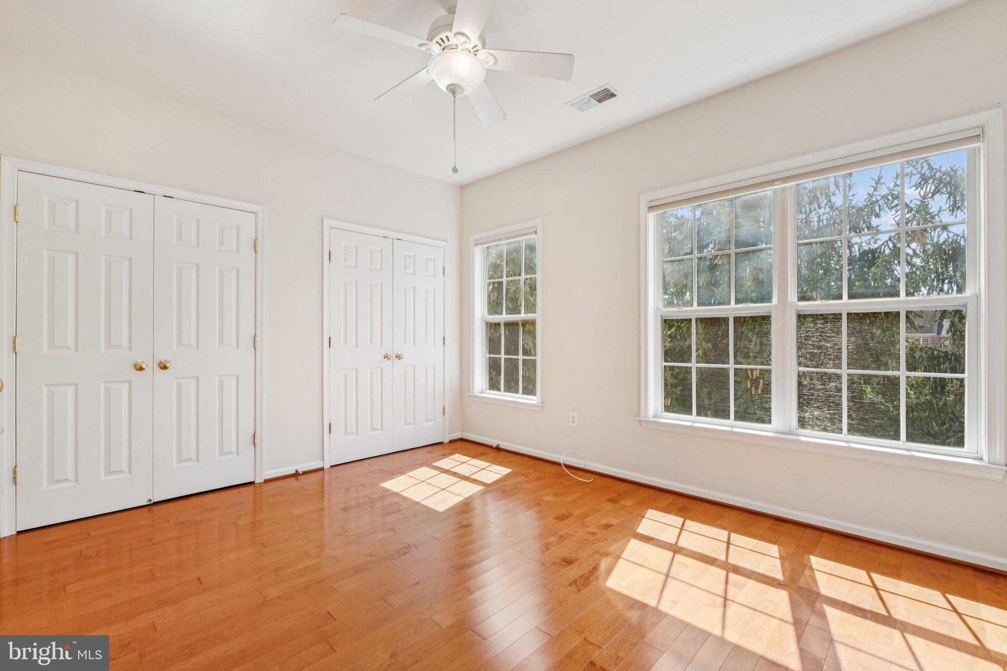 RIDGE TOP - Residential Lease