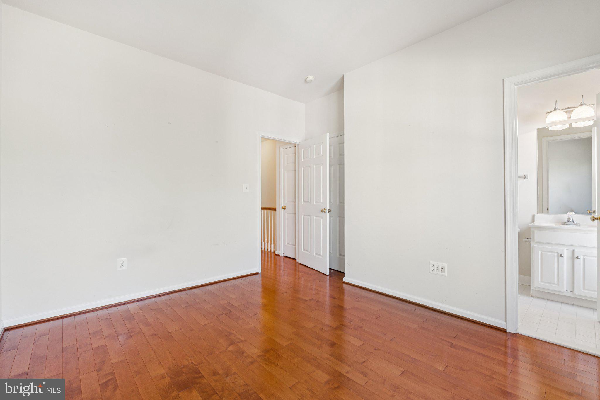 RIDGE TOP - Residential Lease