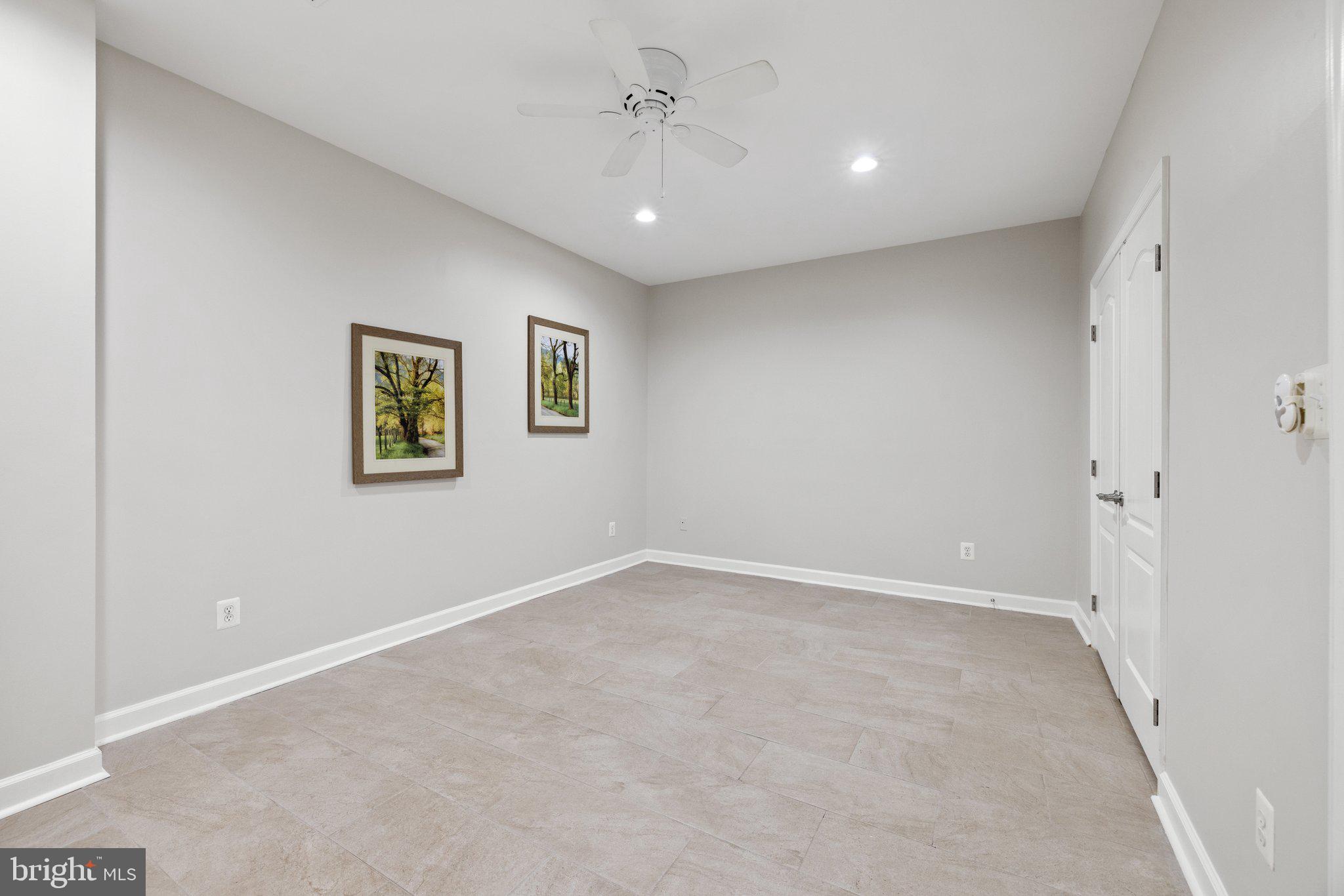 OAK HILL ESTATES - Residential