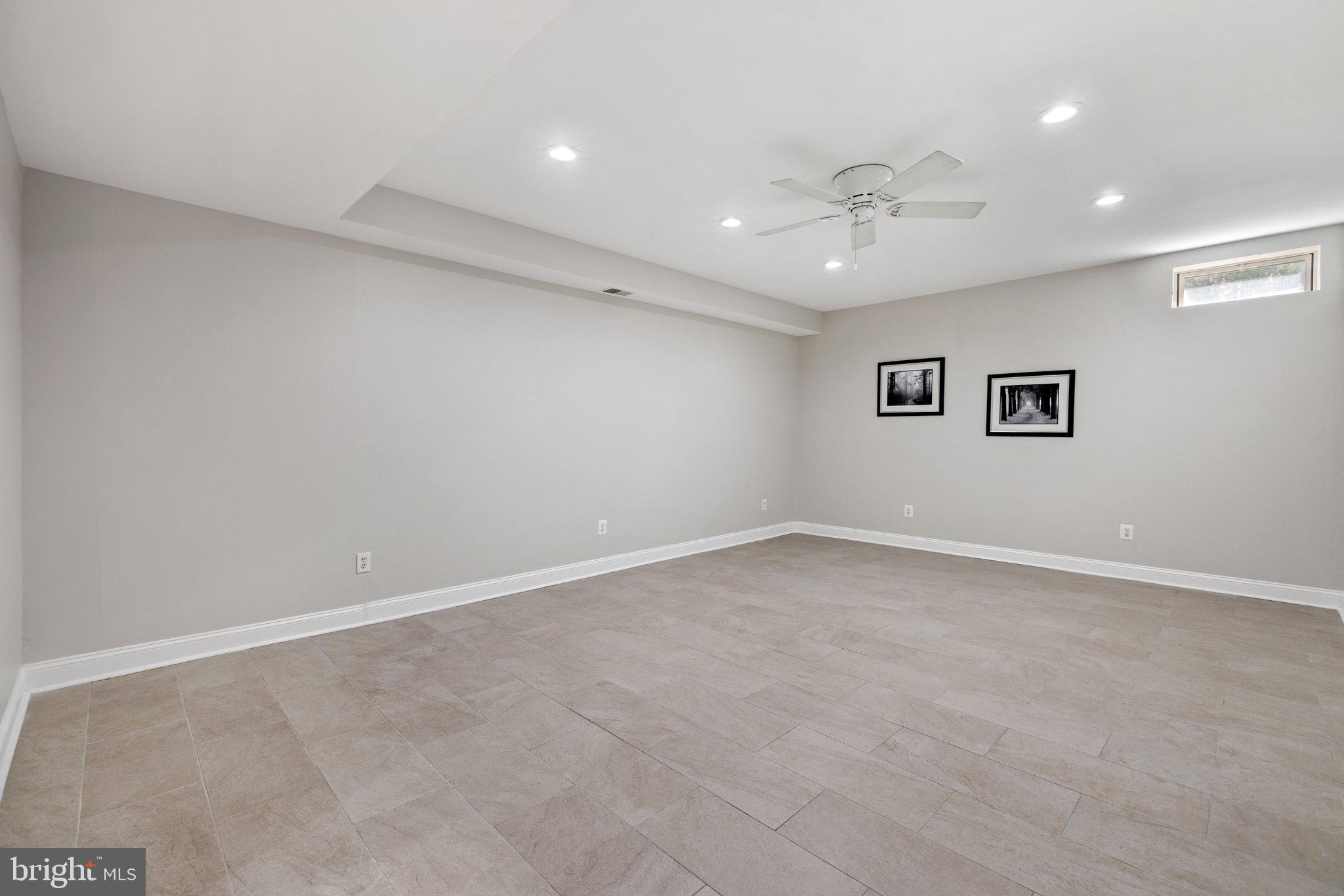 OAK HILL ESTATES - Residential