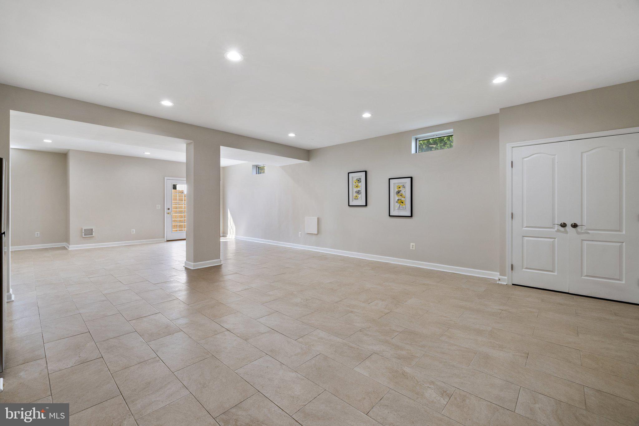 OAK HILL ESTATES - Residential