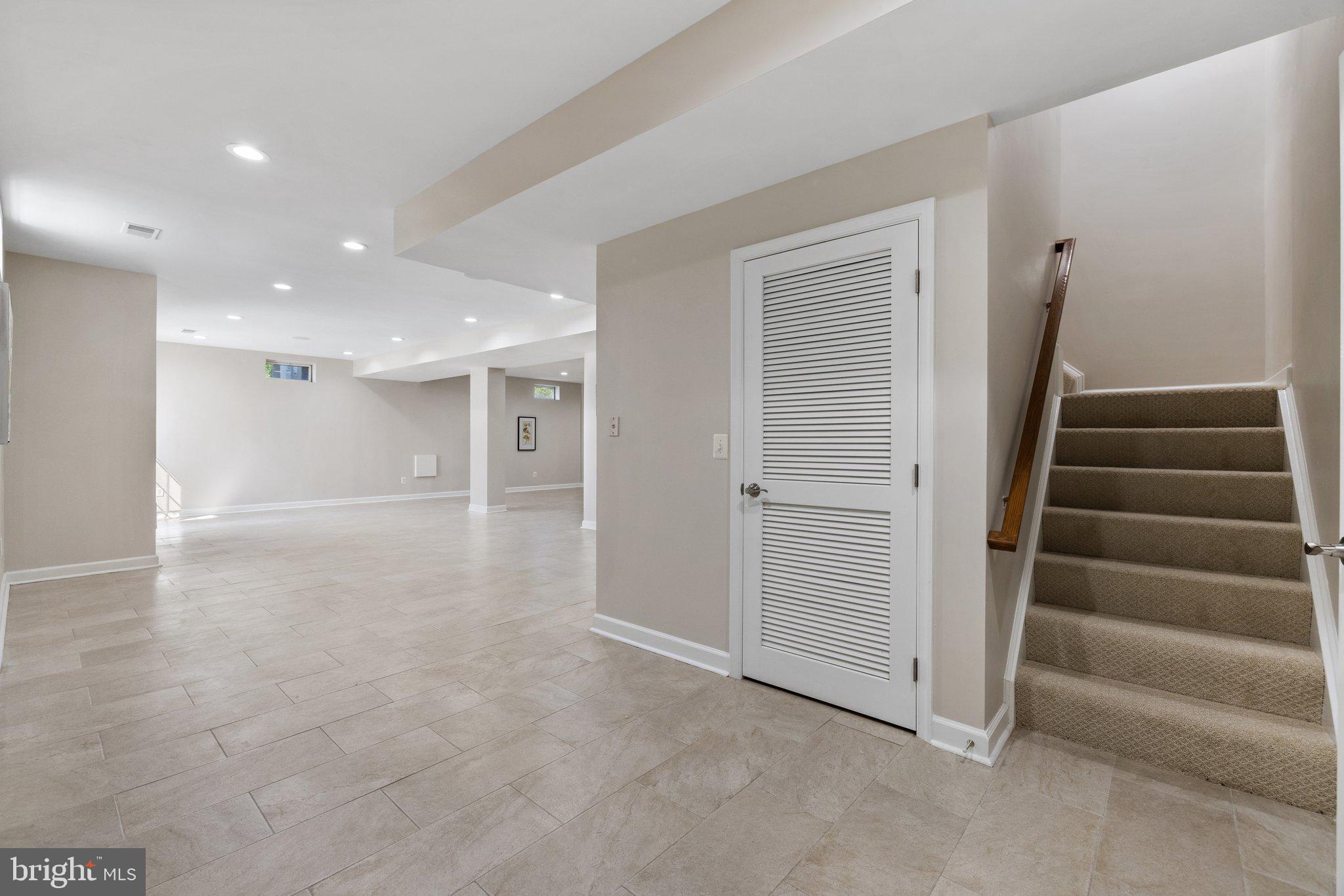 OAK HILL ESTATES - Residential