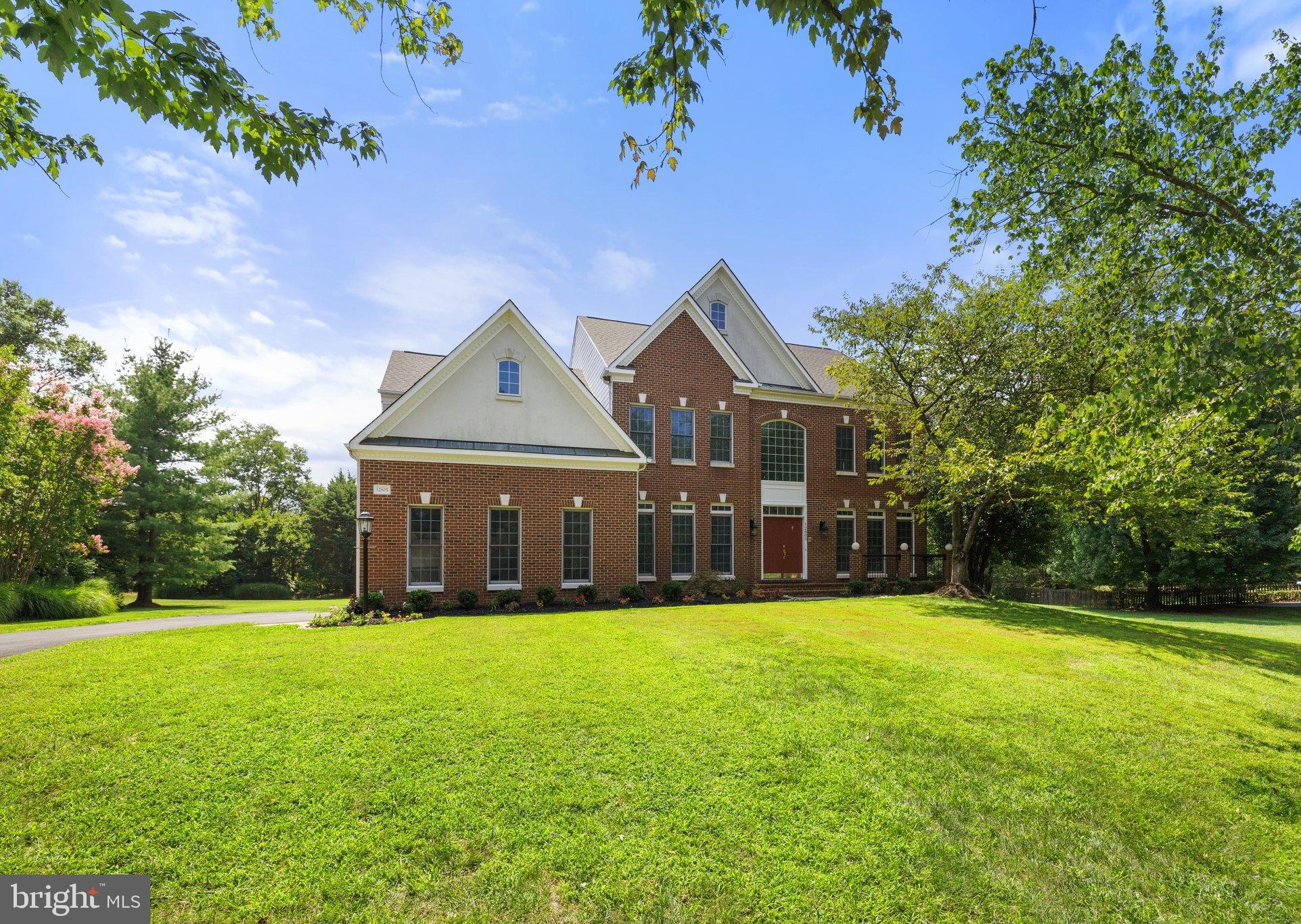 OAK HILL ESTATES - Residential