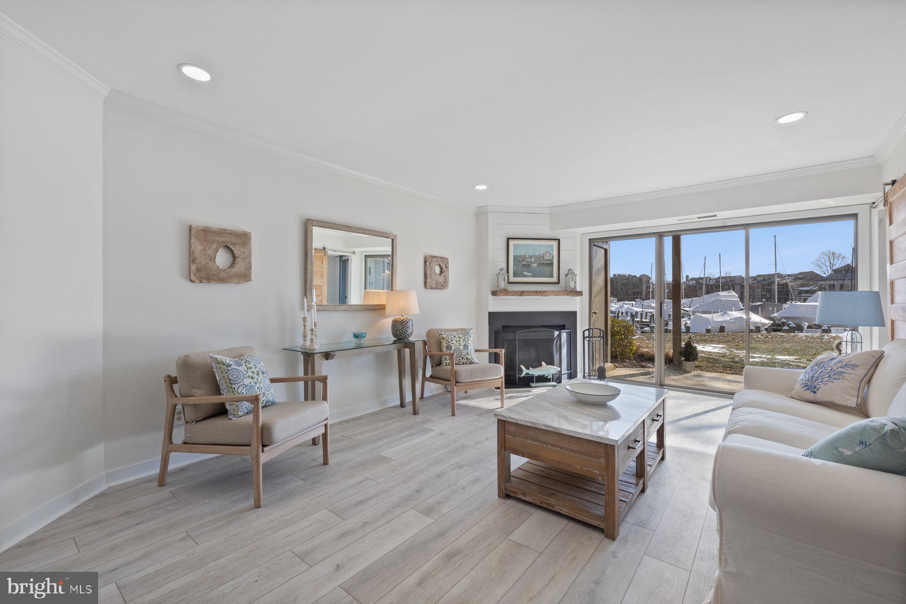 CHESAPEAKE HARBOUR - Residential