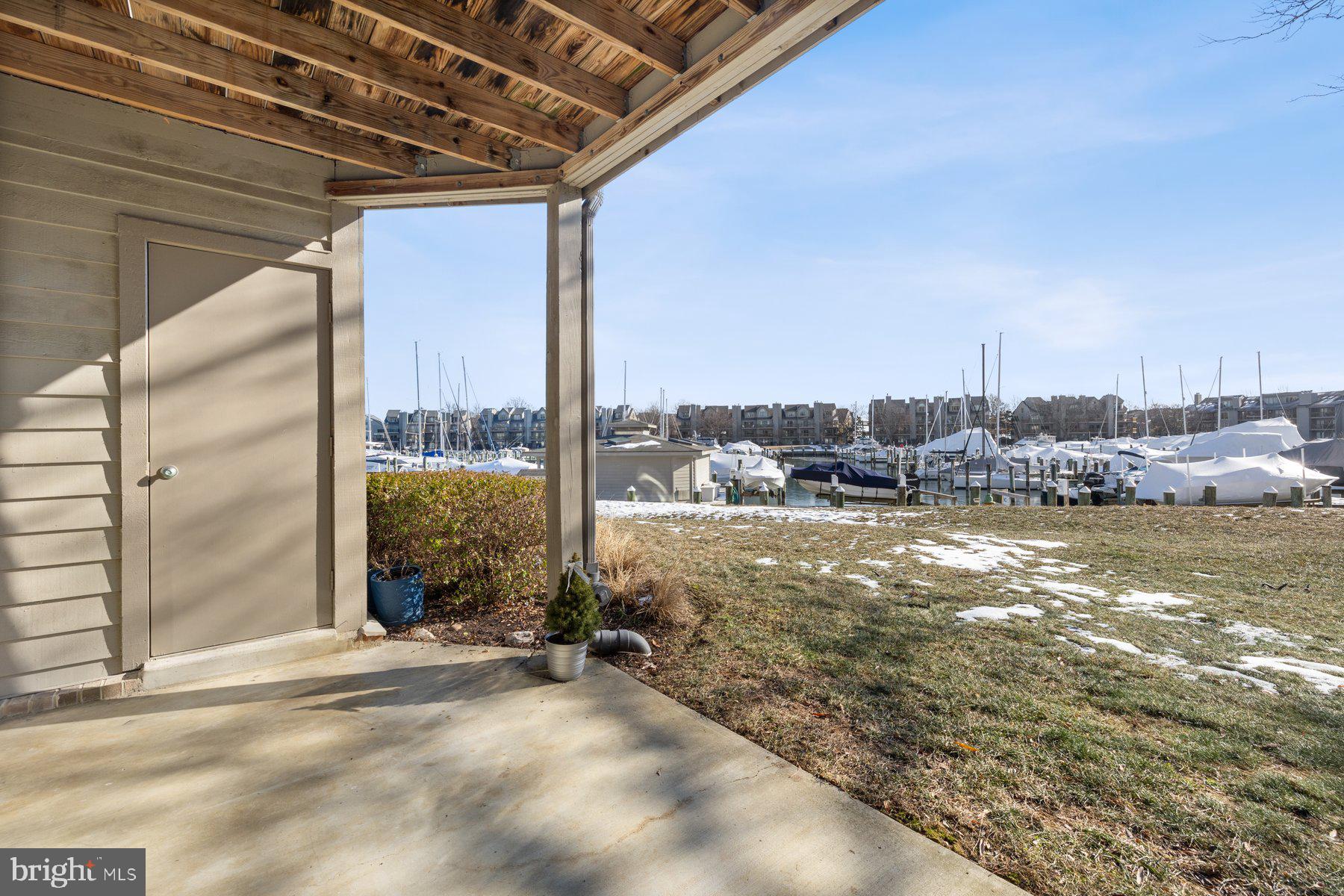 CHESAPEAKE HARBOUR - Residential