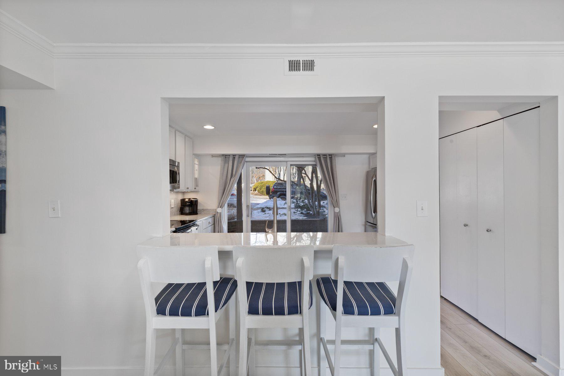 CHESAPEAKE HARBOUR - Residential