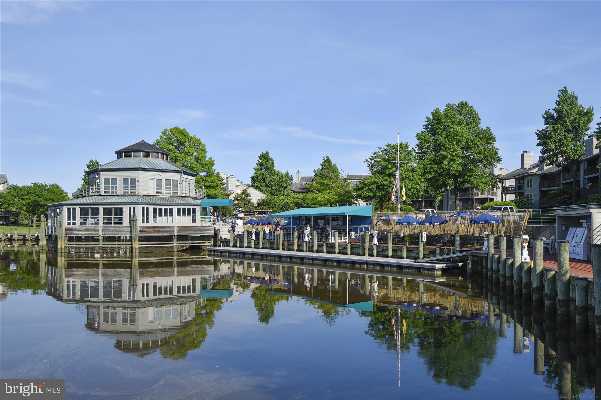 CHESAPEAKE HARBOUR - Residential