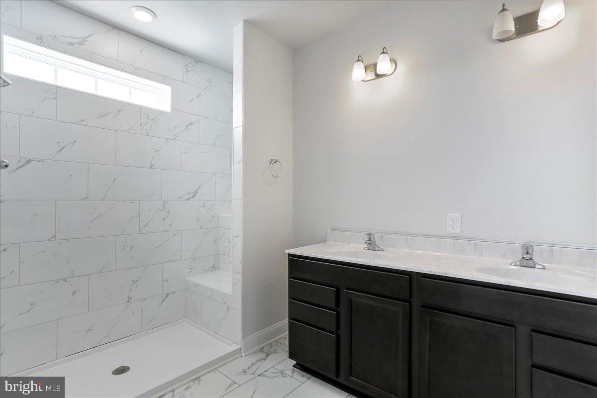 AMBERFIELD - Residential