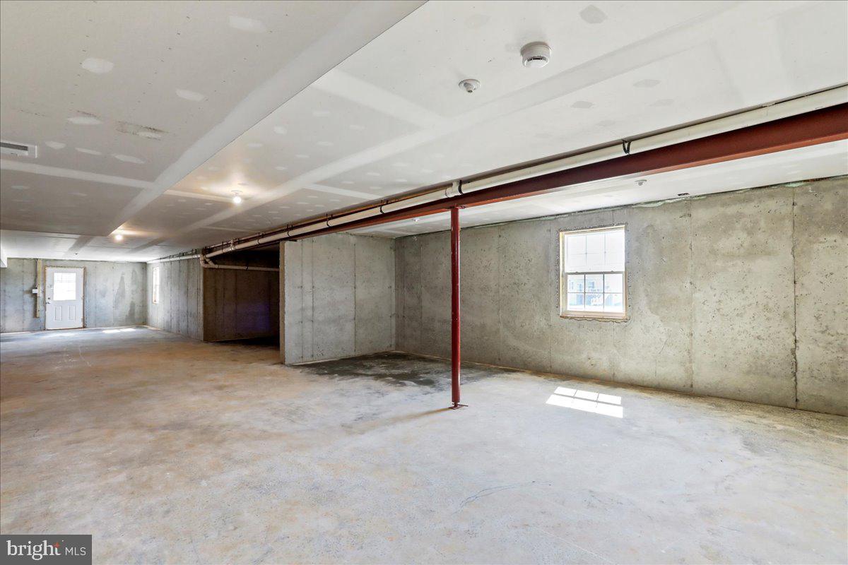 AMBERFIELD - Residential