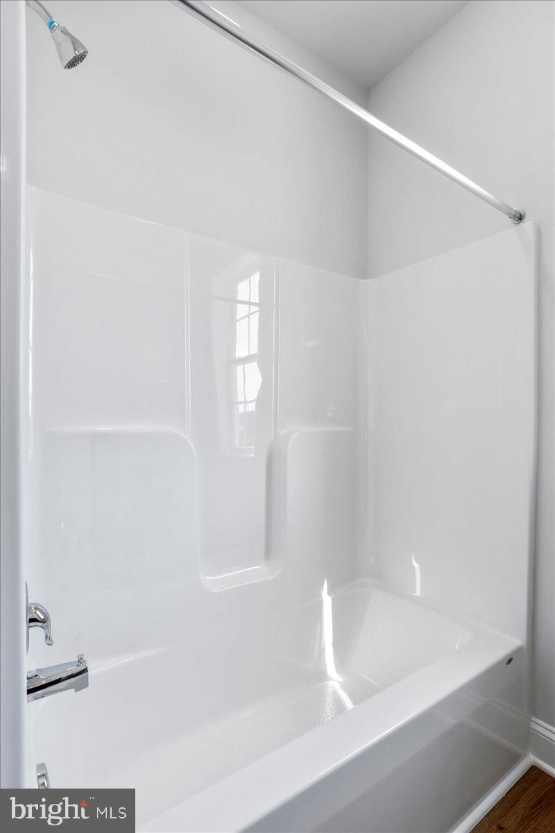 AMBERFIELD - Residential