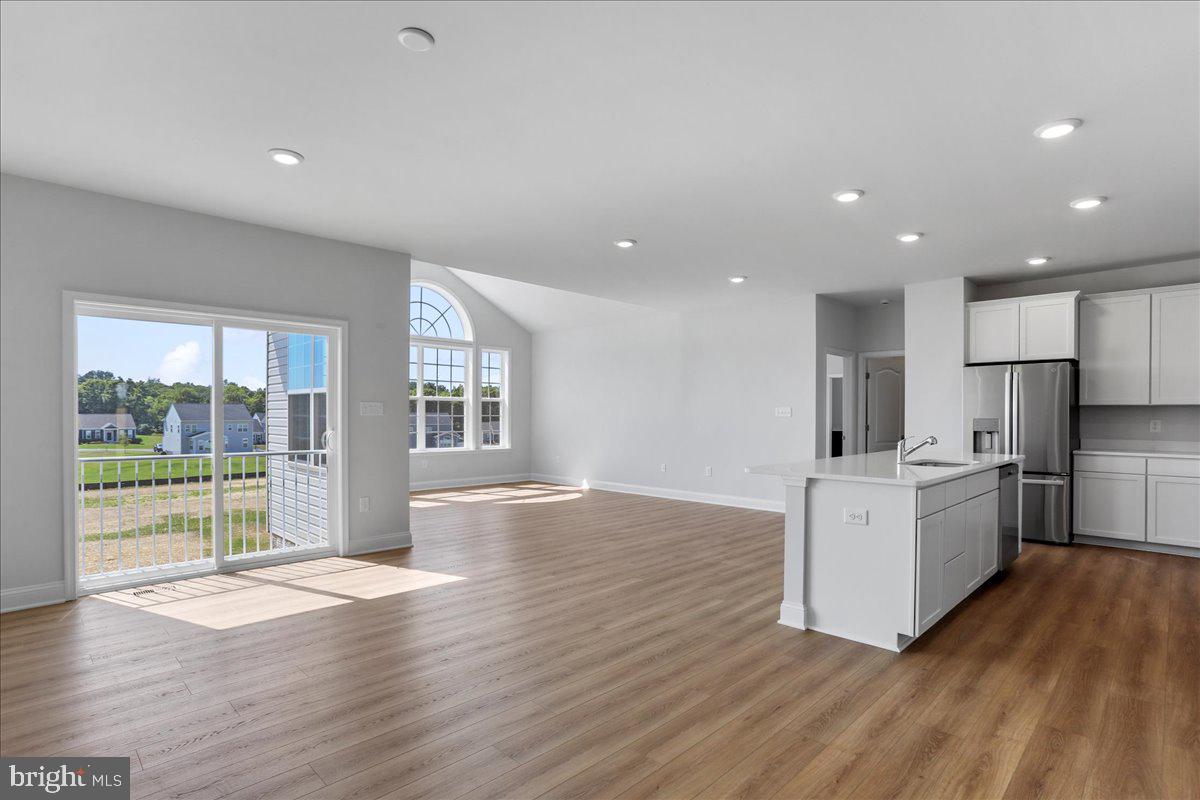 AMBERFIELD - Residential