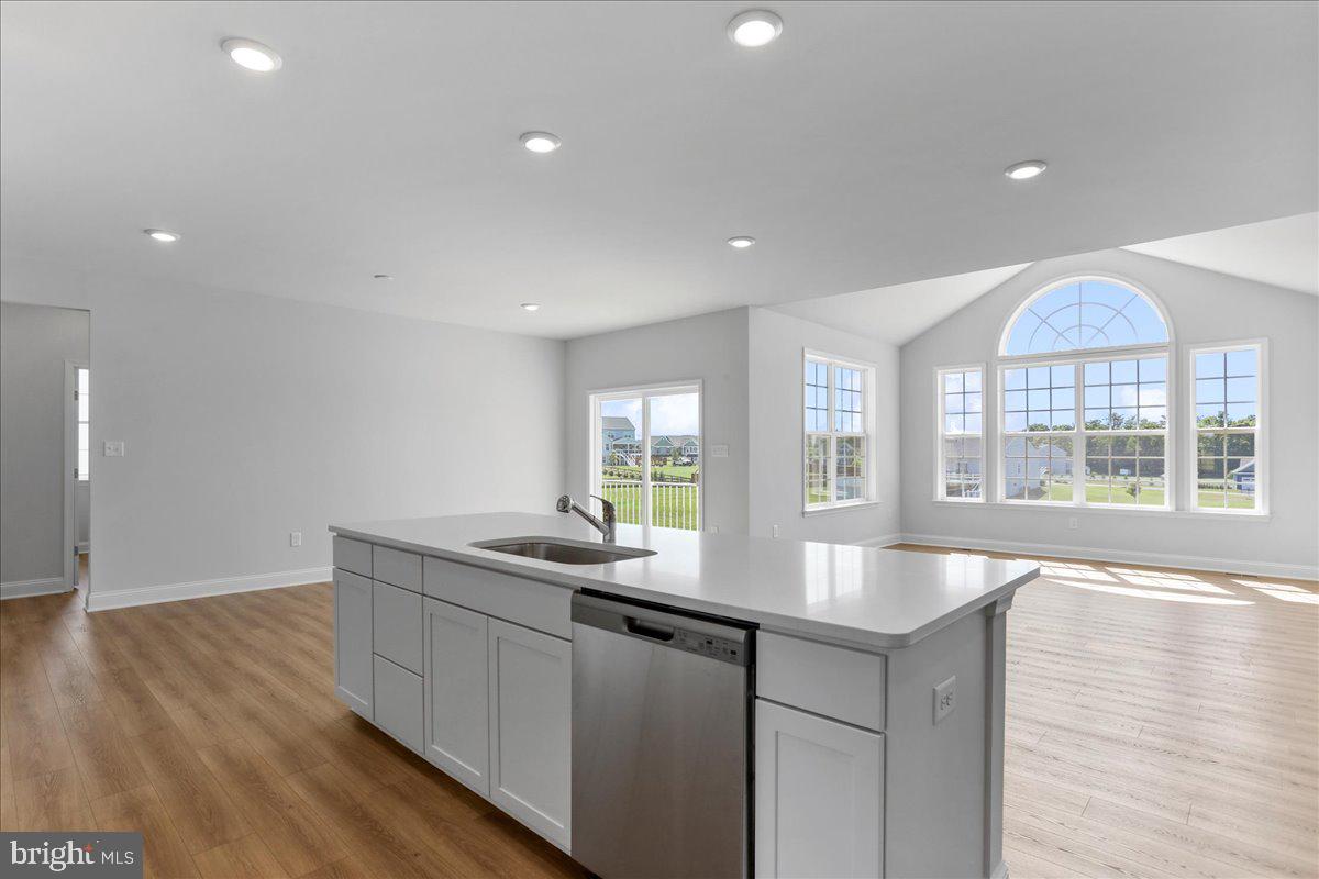 AMBERFIELD - Residential