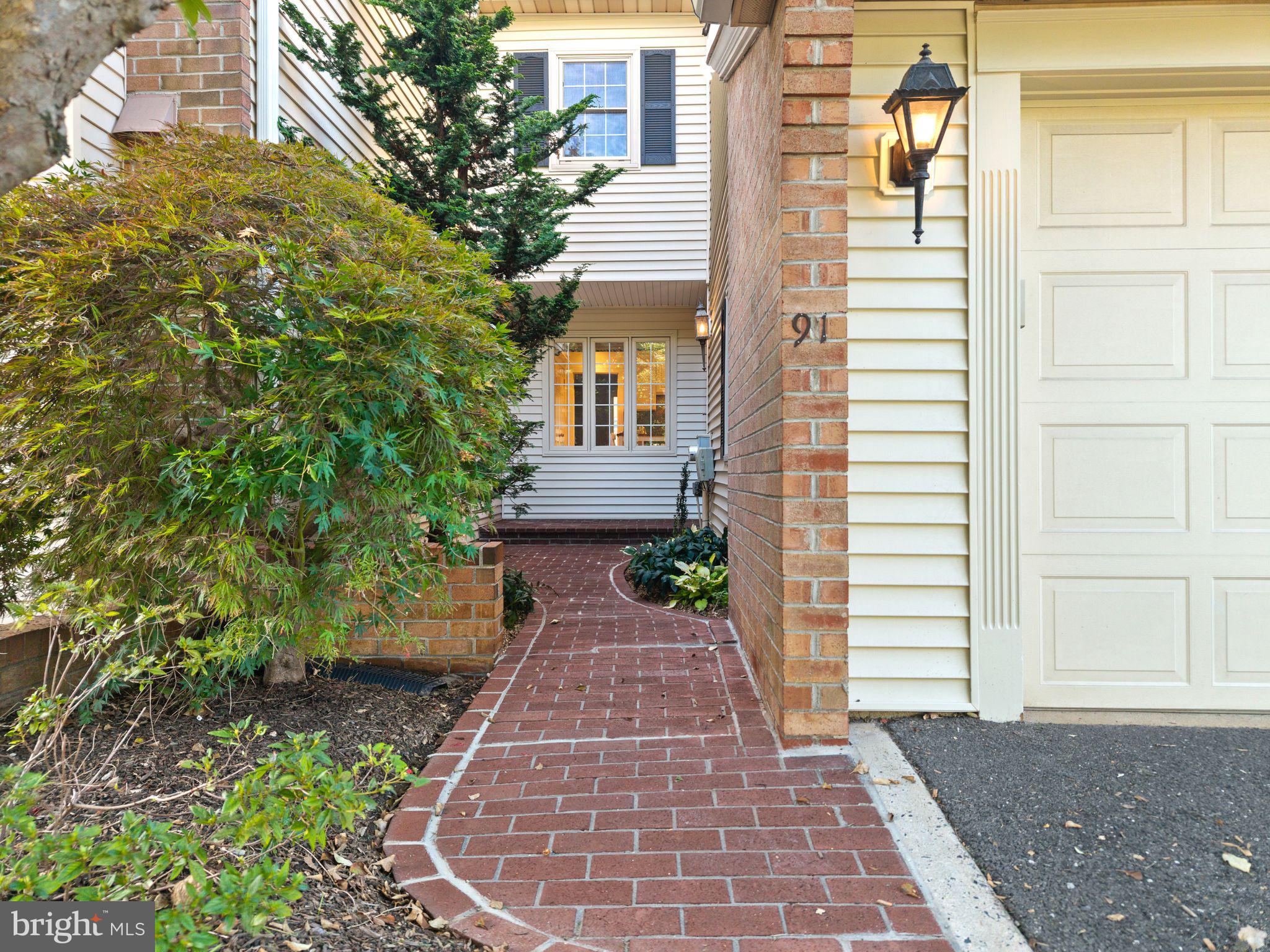 91 SUTPHIN PNES WAY